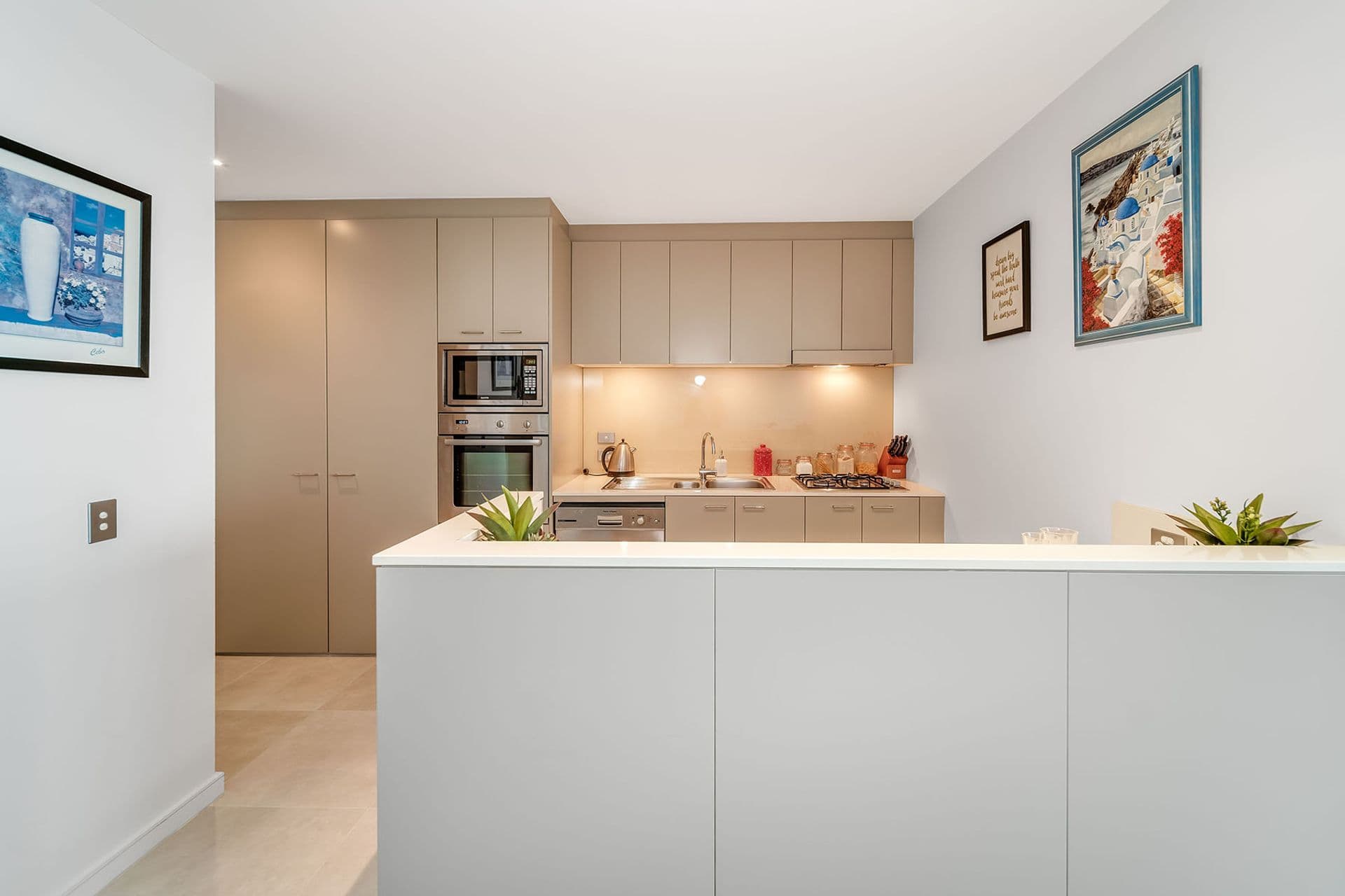 703/4 Honeysuckle Drive, Newcastle, NSW, 2300, Newcastle - Thumbnail 4