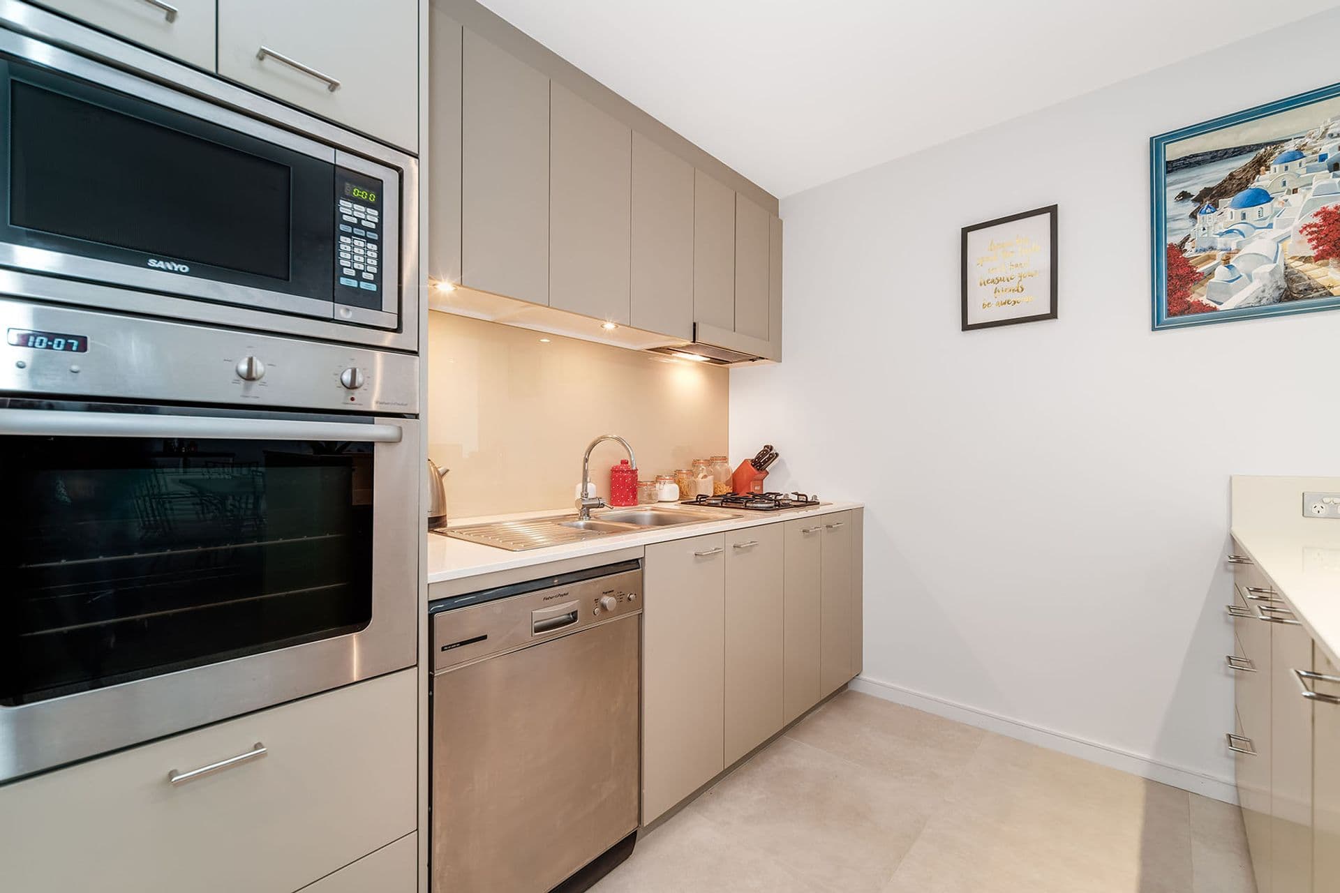 703/4 Honeysuckle Drive, Newcastle, NSW, 2300, Newcastle - Thumbnail 5