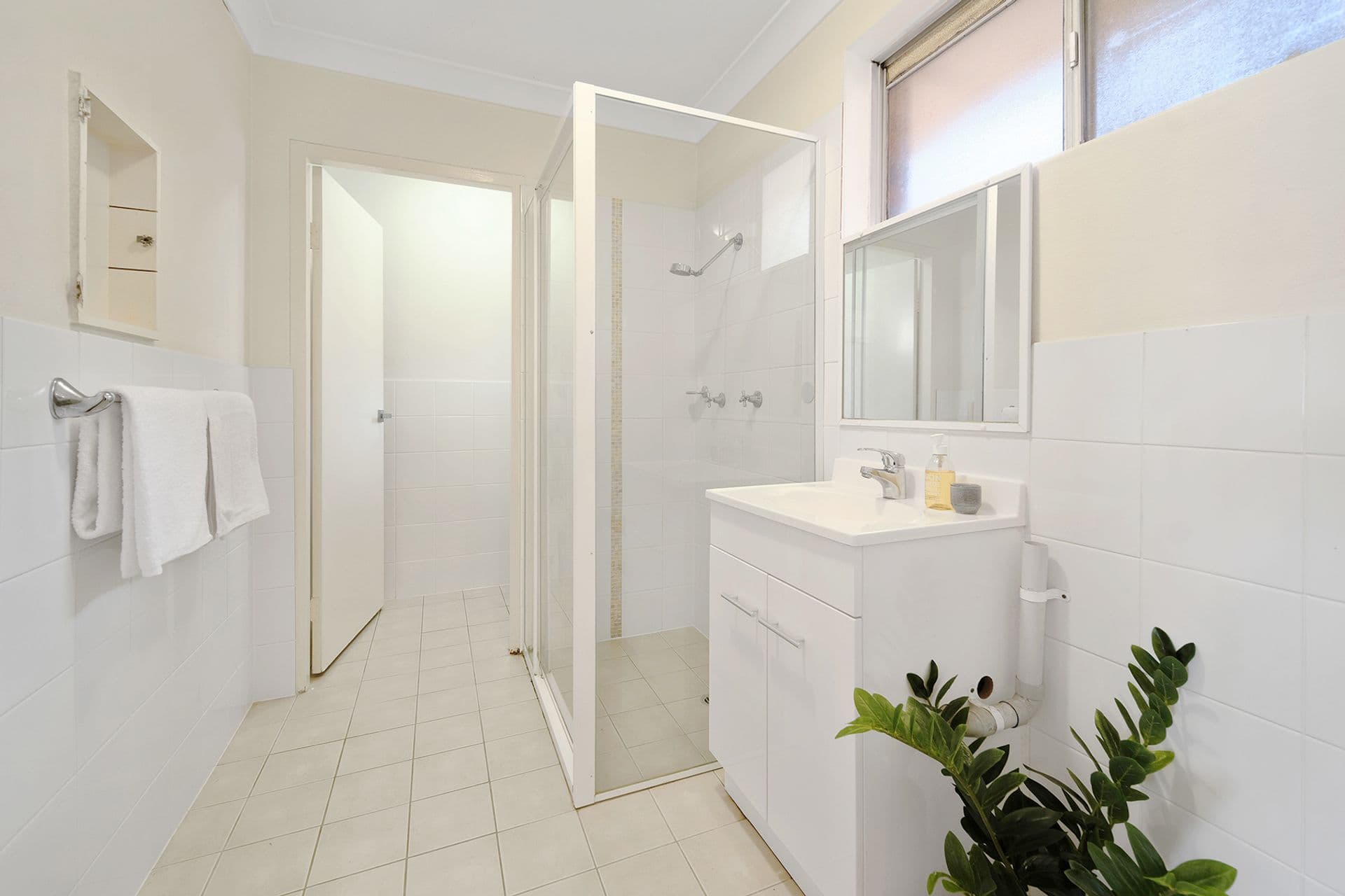 8/131 Brooks Street, Bar Beach, NSW, 2300, Bar Beach - Thumbnail 8