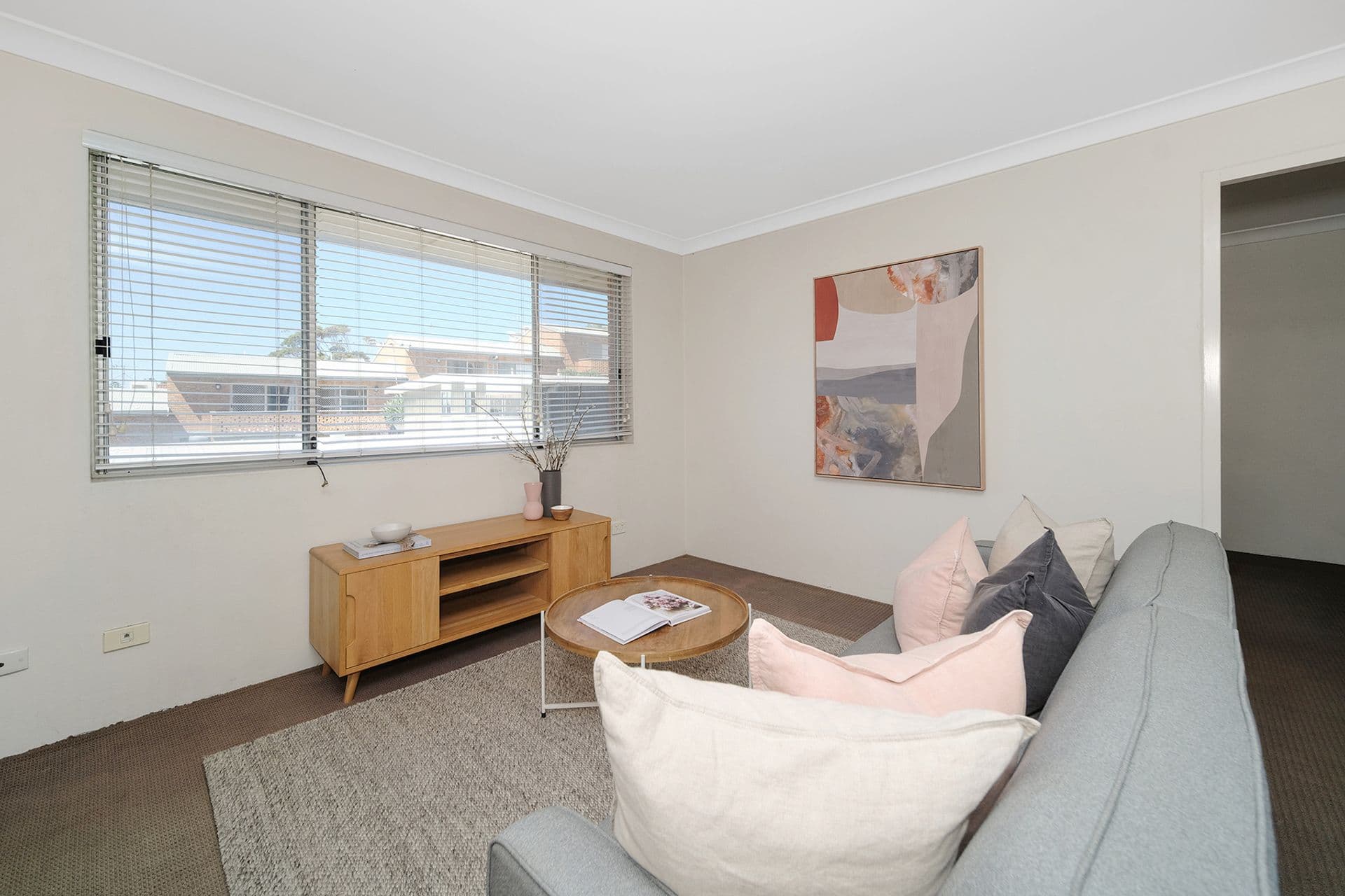 8/131 Brooks Street, Bar Beach, NSW, 2300, Bar Beach - Thumbnail 2