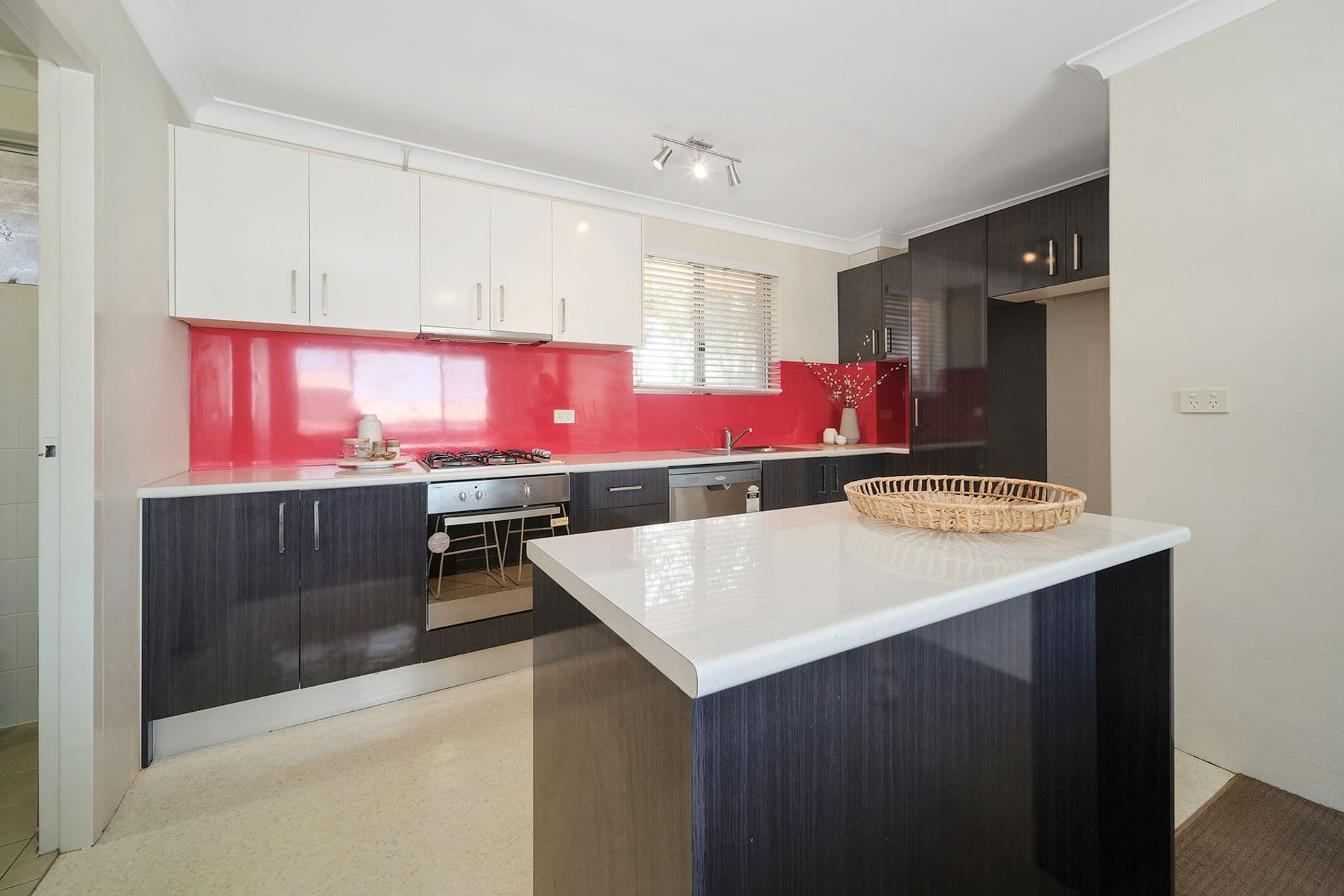 8/131 Brooks Street, Bar Beach, NSW, 2300, Bar Beach - Thumbnail 4