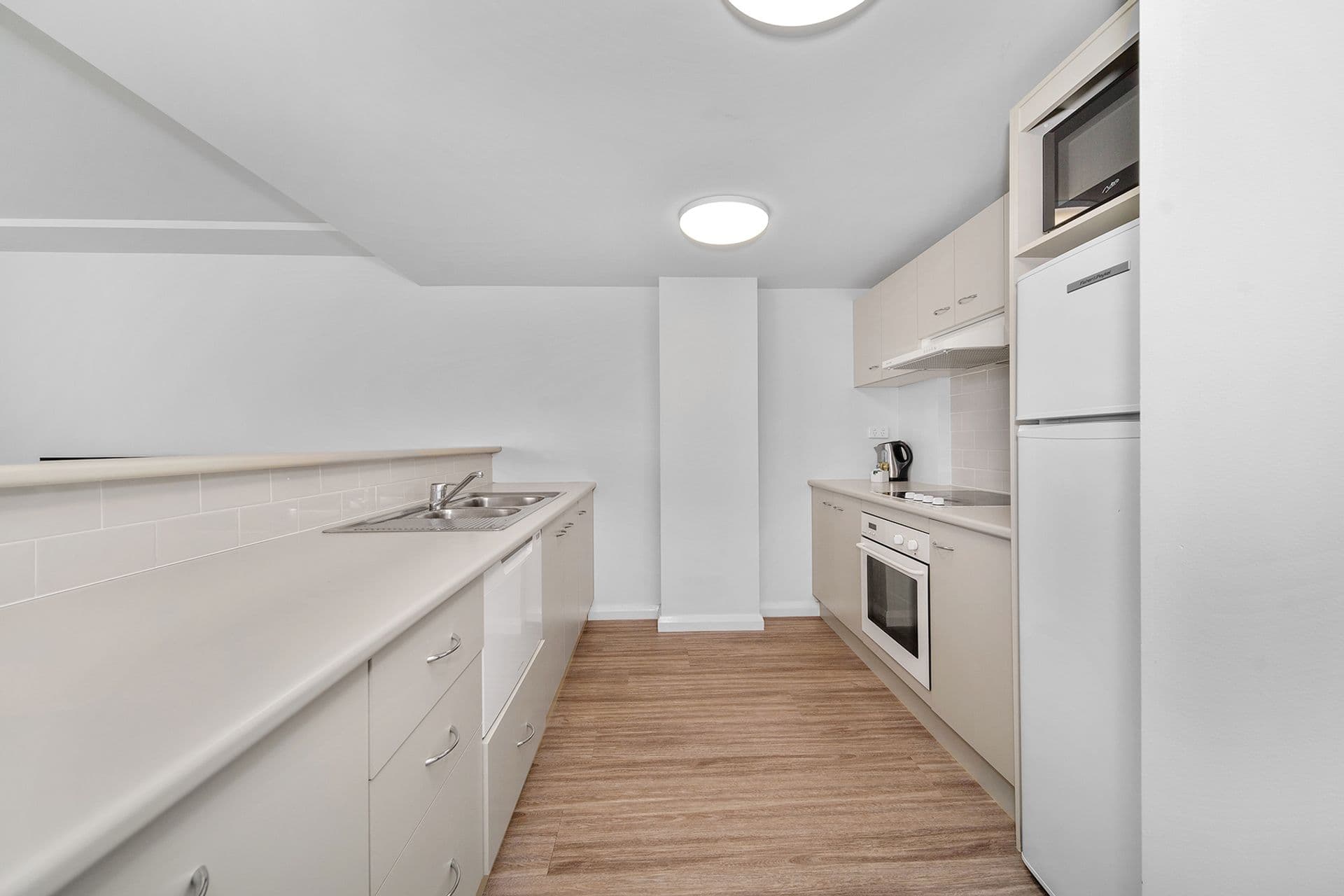 63/575 Hunter Street, Newcastle West, NSW, 2302, Newcastle West - Thumbnail 4