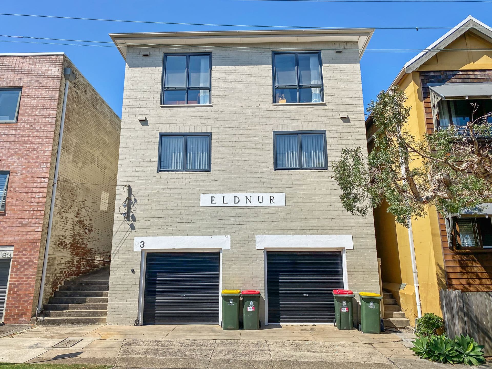 2/93 Wolfe Street, Newcastle, NSW, 2300, Newcastle - Thumbnail 2