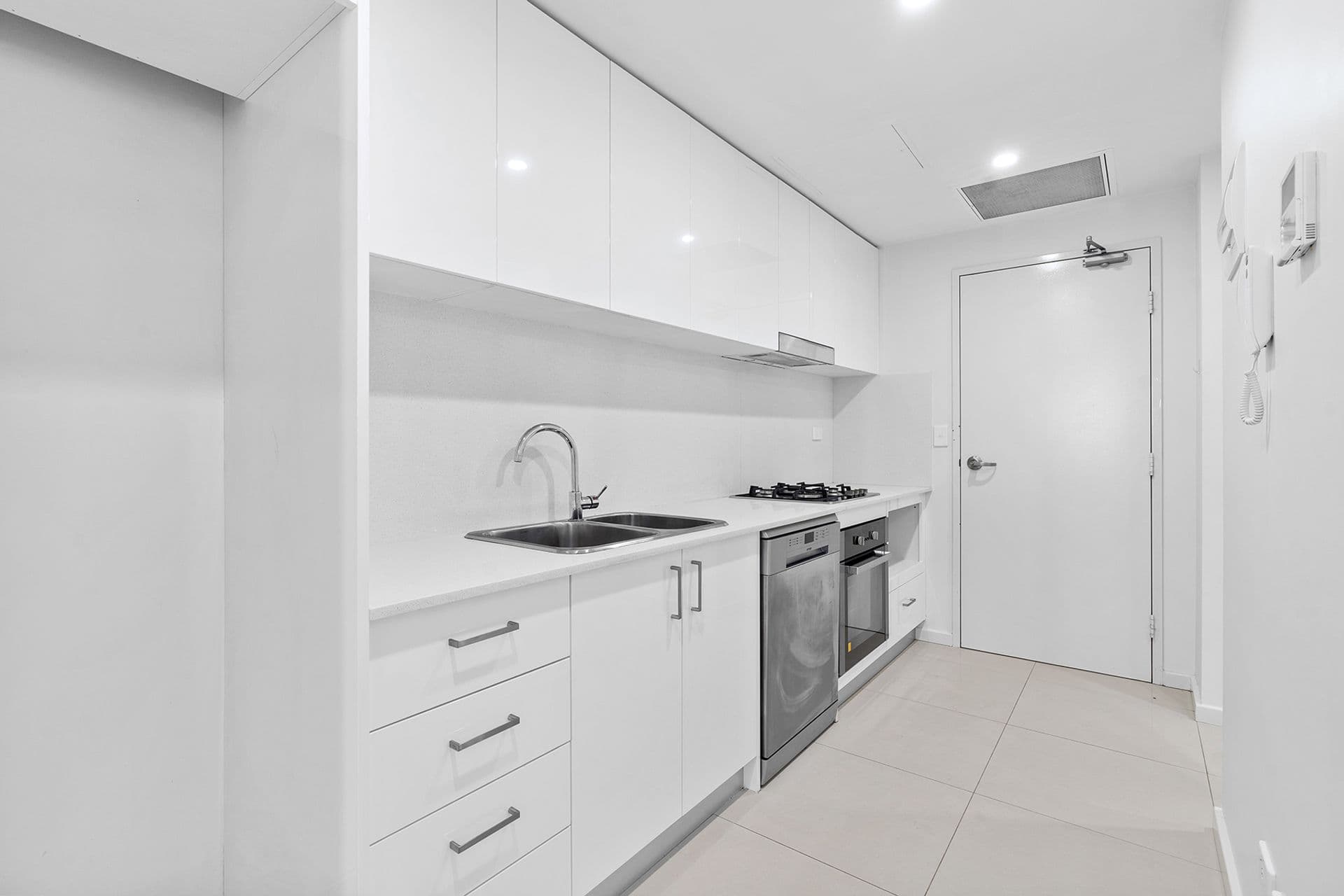 603/110 Hunter Street, Newcastle, NSW, 2300, Newcastle - Thumbnail 4