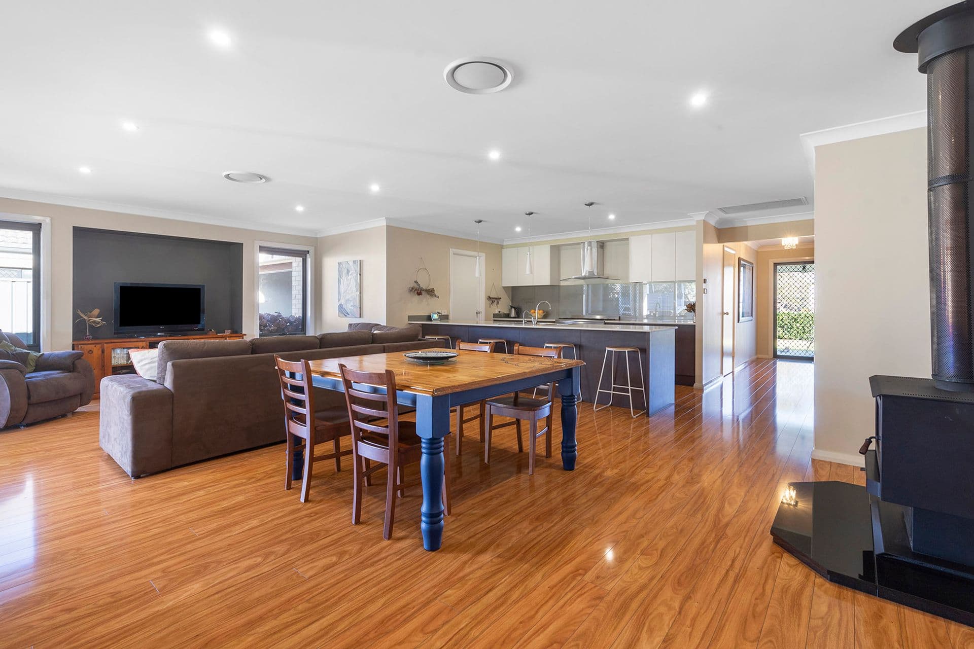 10 Bitou Way, Fern Bay, NSW, 2295, Fern Bay - Thumbnail 3