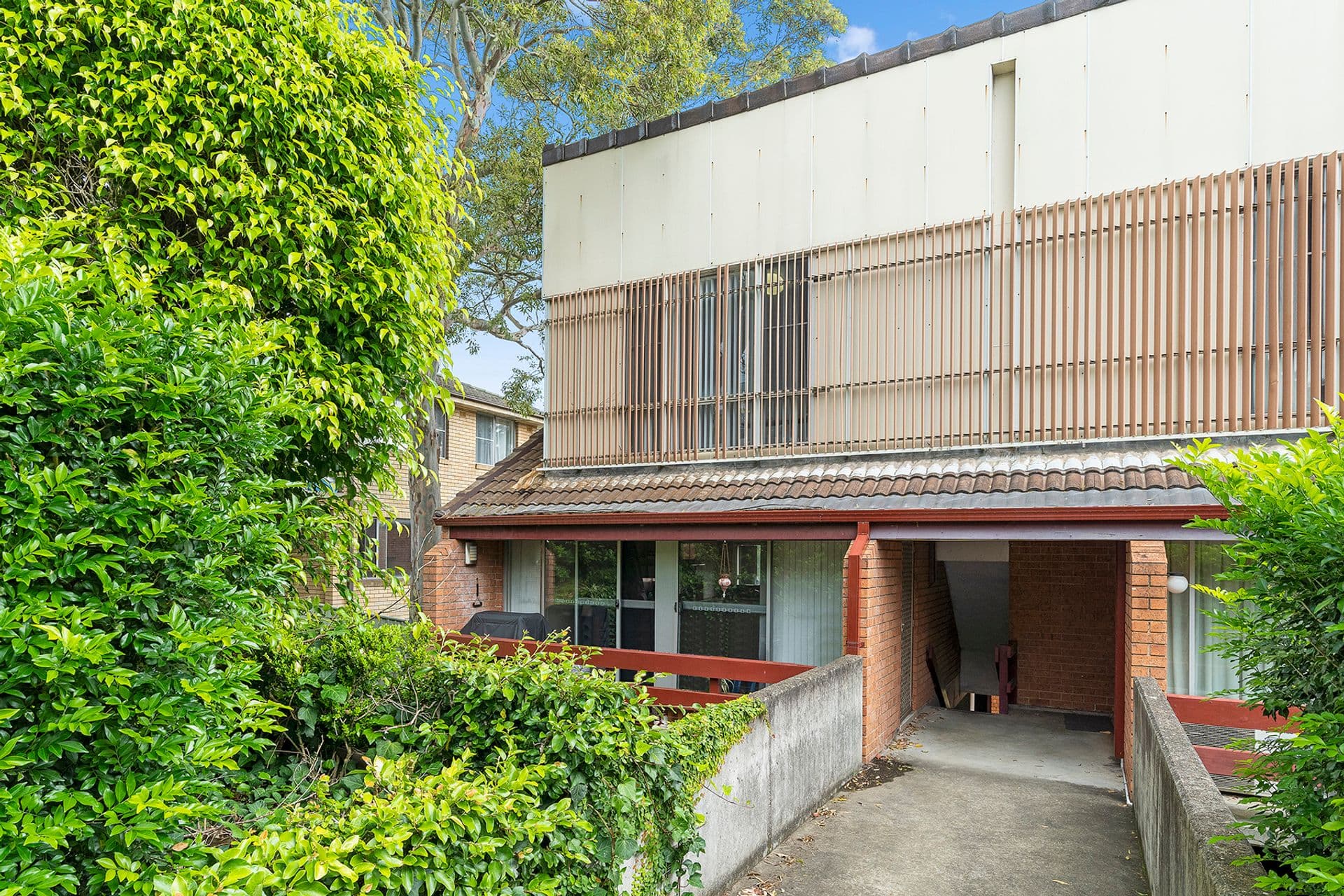 1/37 Kitchener Parade, The Hill, NSW, 2300, The Hill - Image 1
