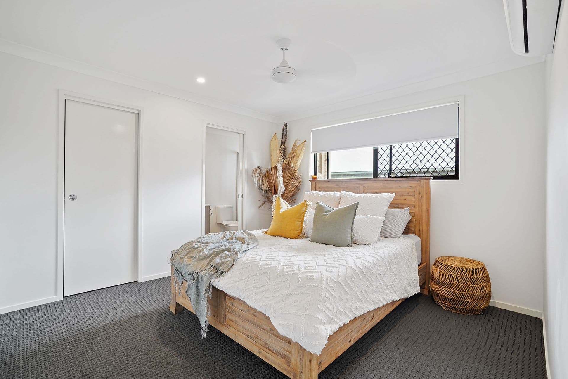 17 Plover Circuit, Aberglasslyn, NSW, 2320, Aberglasslyn - Thumbnail 5