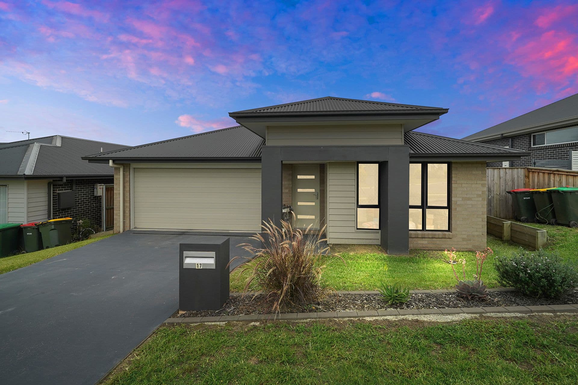 17 Plover Circuit, Aberglasslyn, NSW, 2320, Aberglasslyn - Image 1