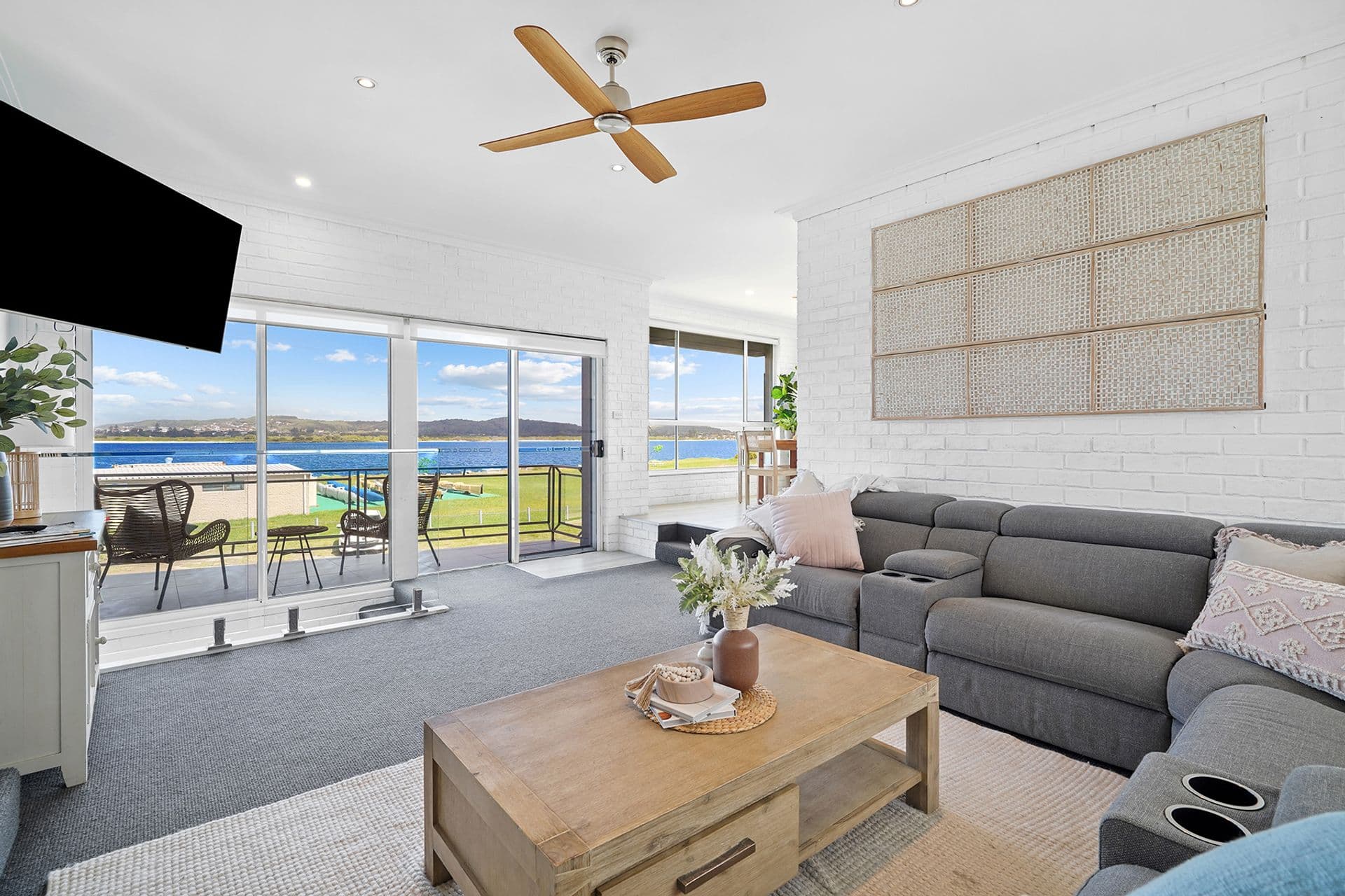 183 Ungala Road, Blacksmiths, NSW, 2281, Blacksmiths - Thumbnail 2