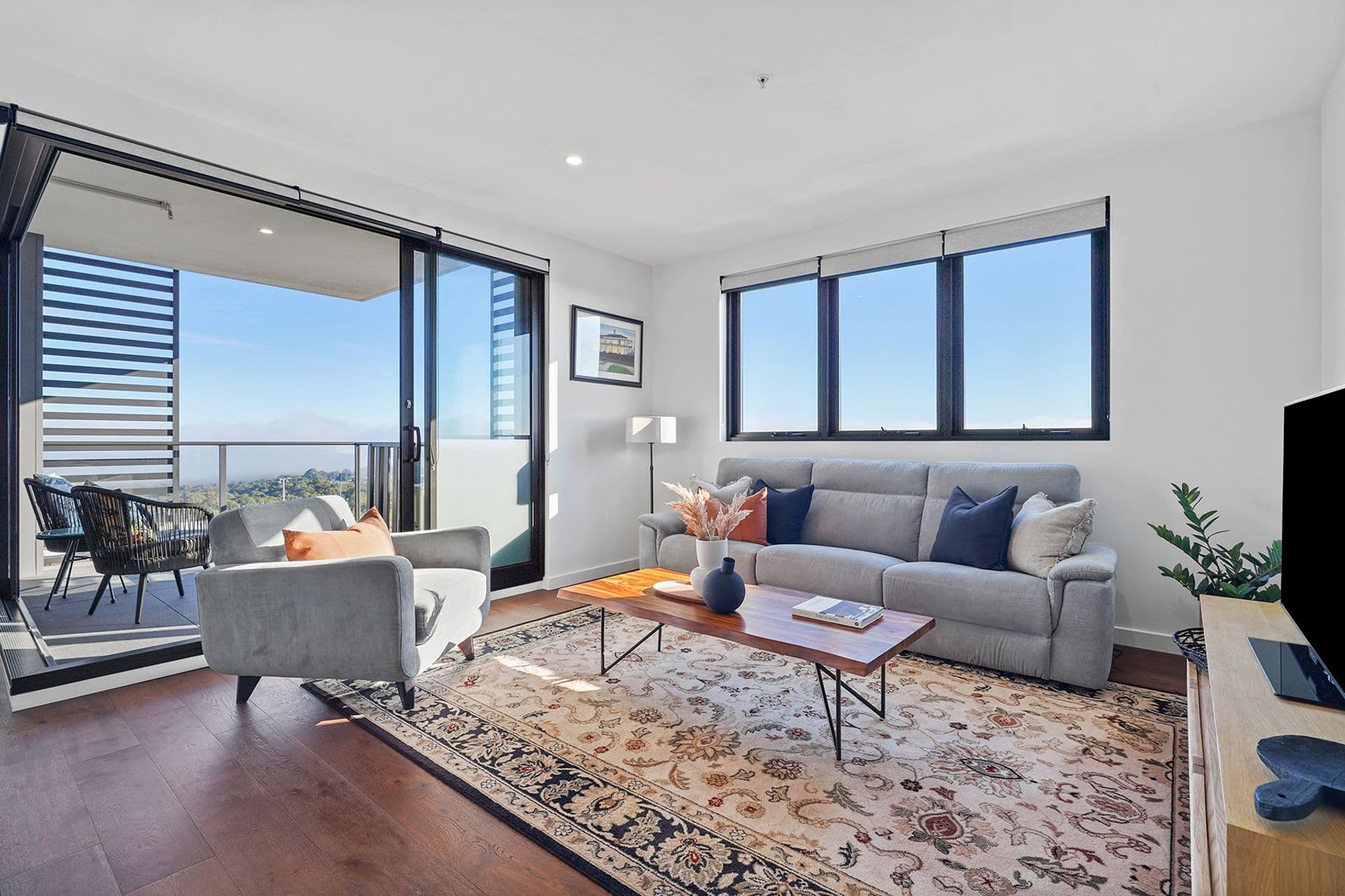 1102/2 Charles Street, Charlestown, NSW, 2290, Charlestown - Thumbnail 2