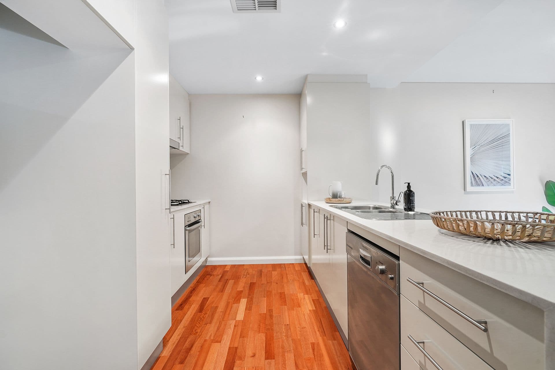 604/209 Hunter Street, Newcastle, NSW, 2300, Newcastle - Thumbnail 8