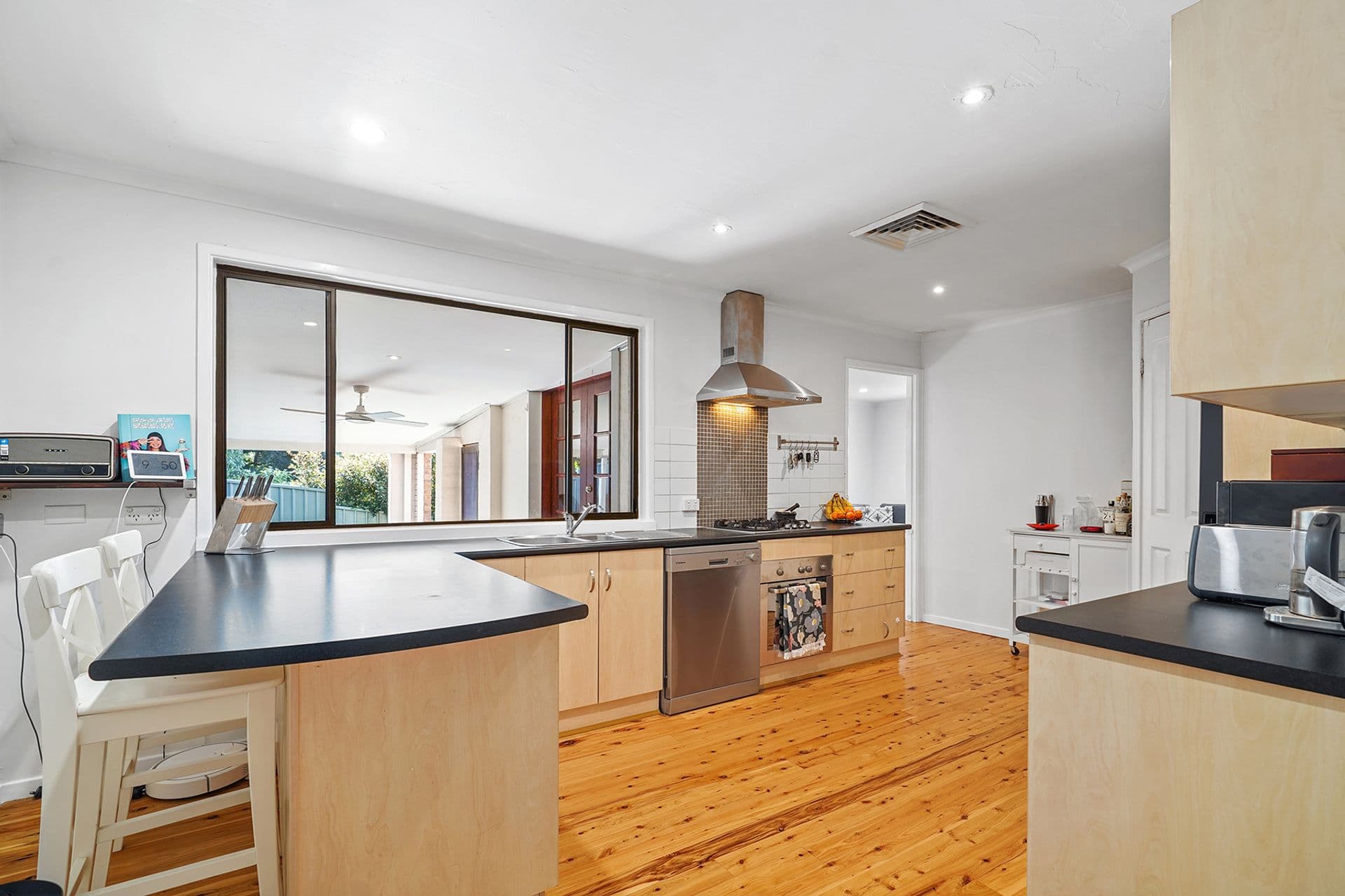 51 Pasadena Crescent, Macquarie Hills, NSW, 2285, Macquarie Hills - Thumbnail 5