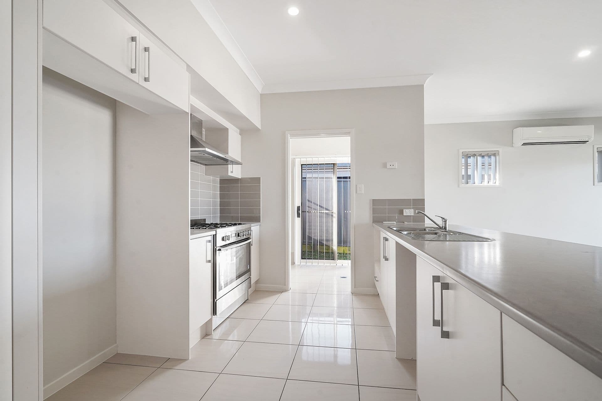 52 Tramway Drive, West Wallsend, NSW, 2286, West Wallsend - Thumbnail 3
