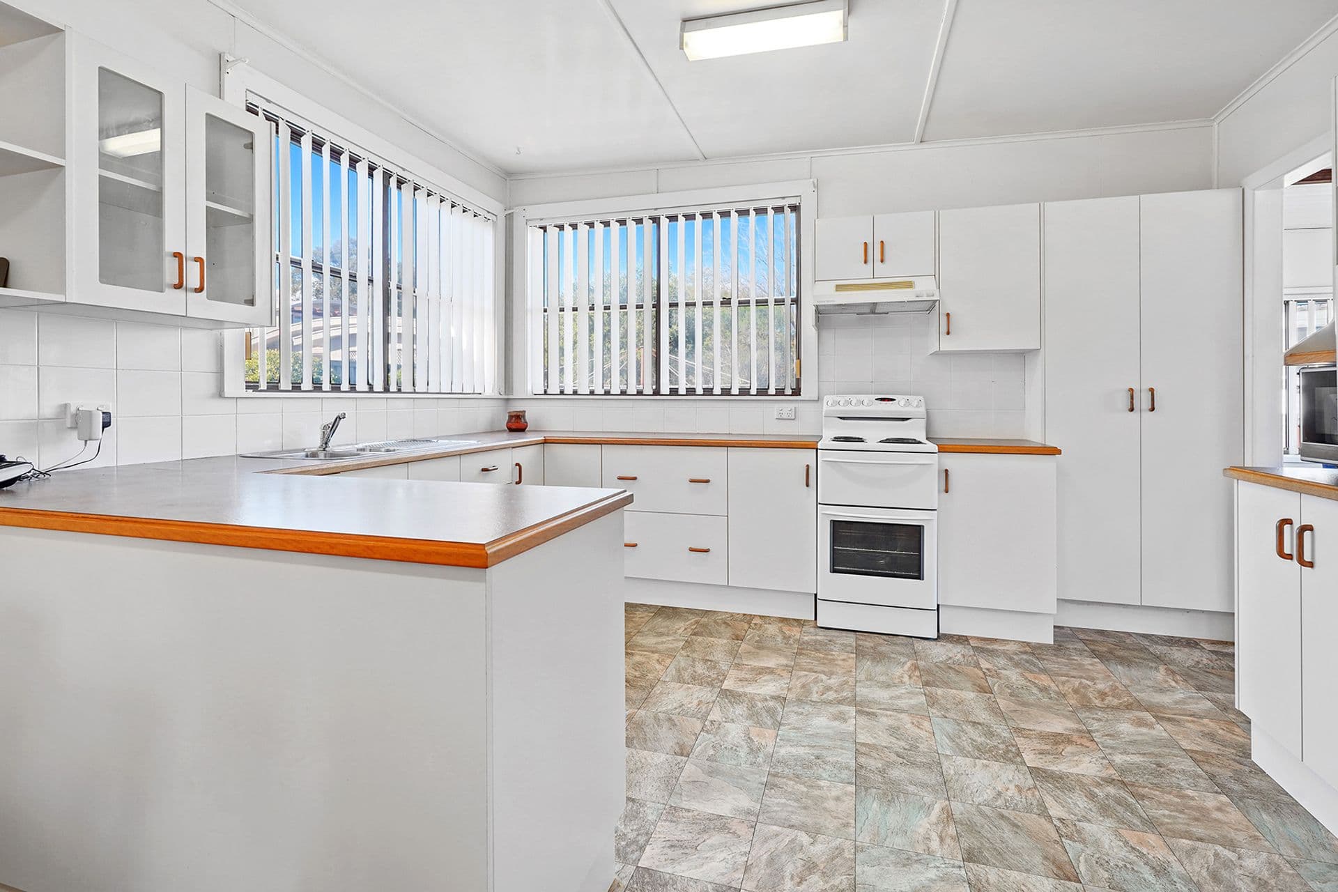 52 Haig Street, Belmont, NSW, 2280, Belmont - Thumbnail 4
