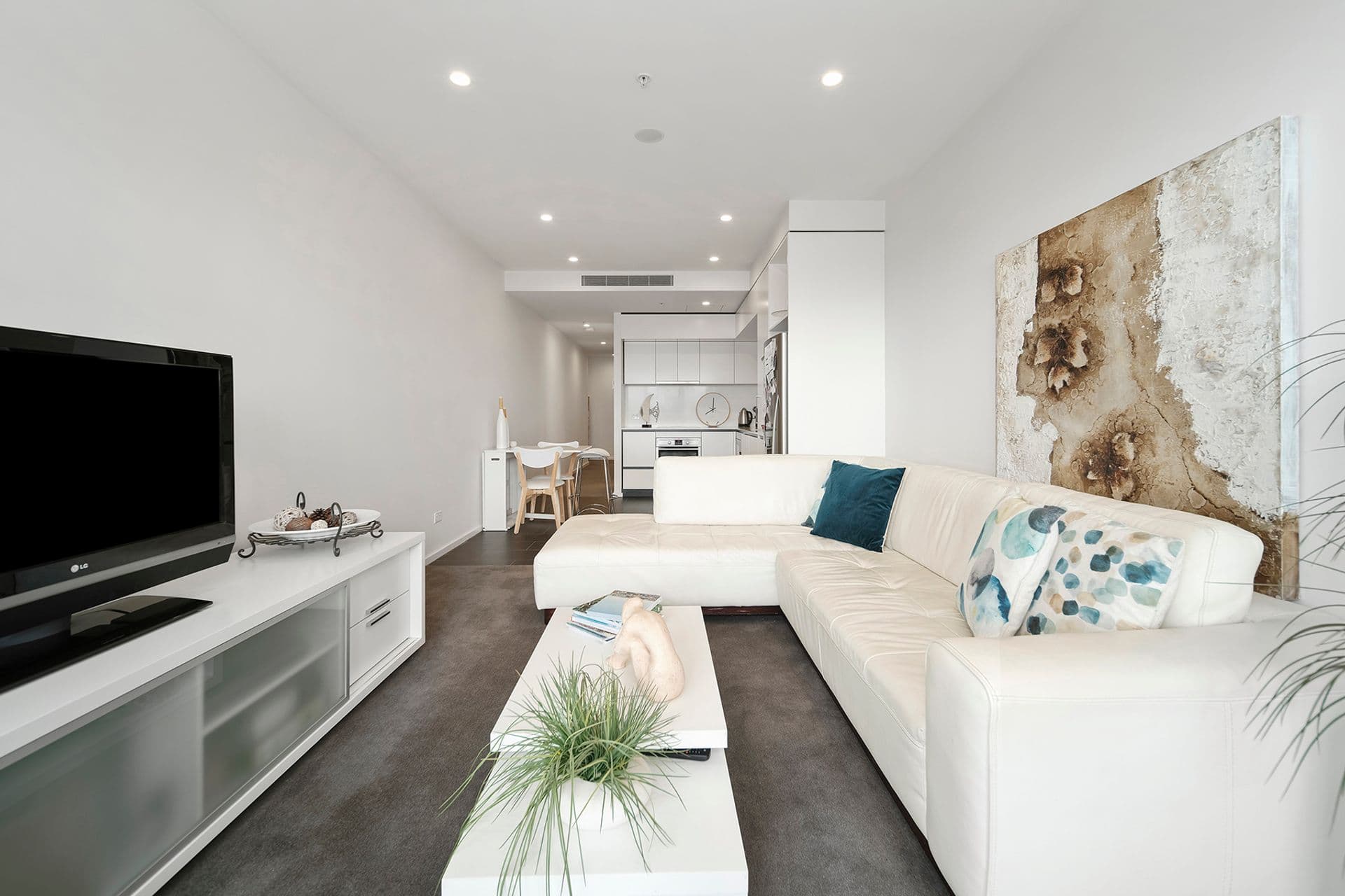 701/10 Worth Place, Newcastle, NSW, 2300, Newcastle - Thumbnail 3