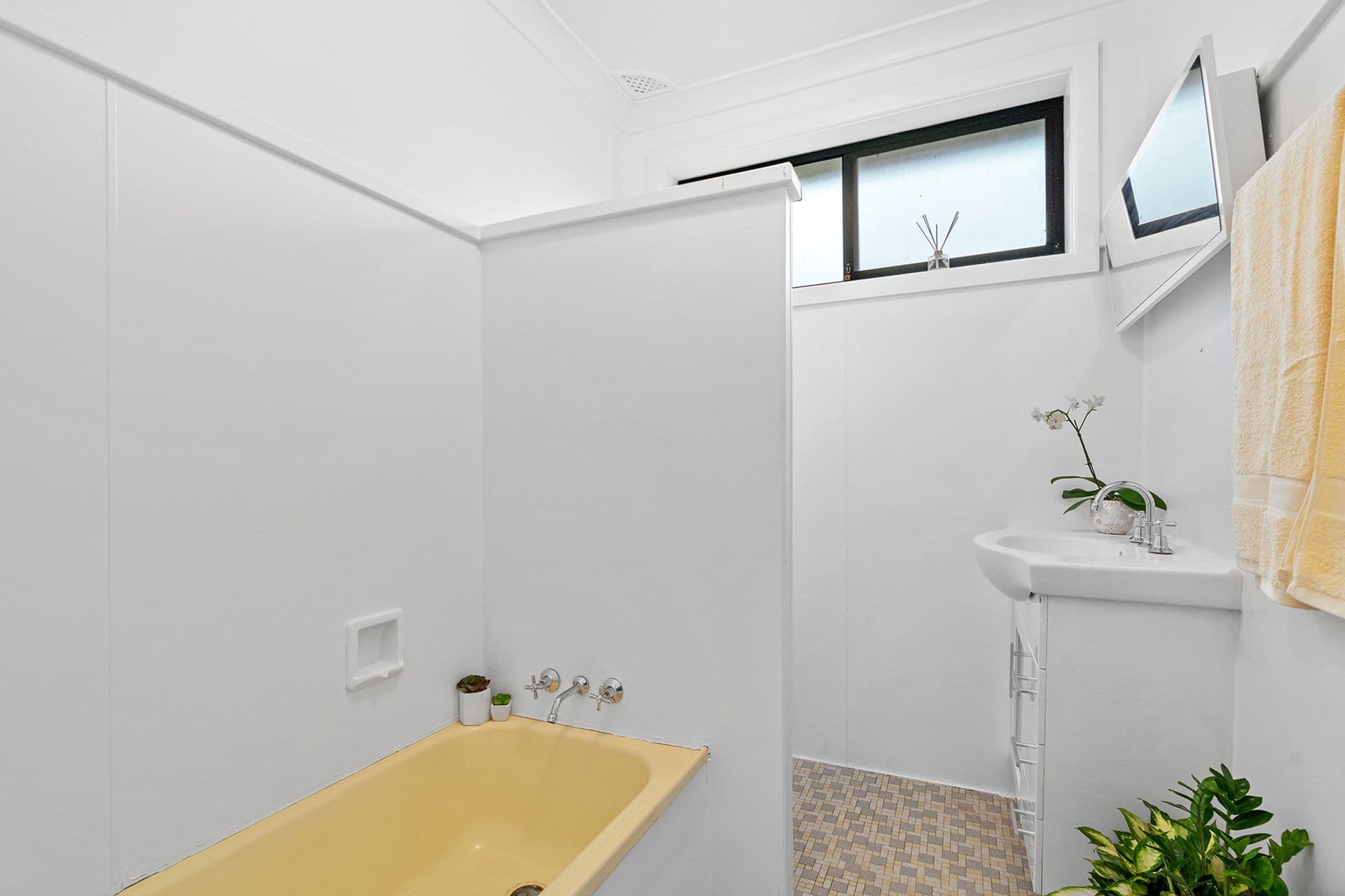 55 Railway Street, Teralba, NSW, 2284, Teralba - Thumbnail 7