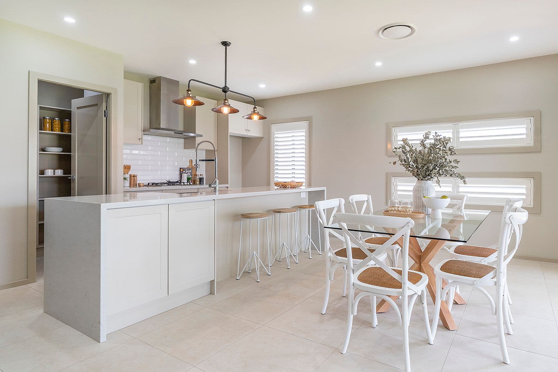 6 Dunnett Avenue, North Rothbury, NSW, 2335, North Rothbury - Thumbnail 2