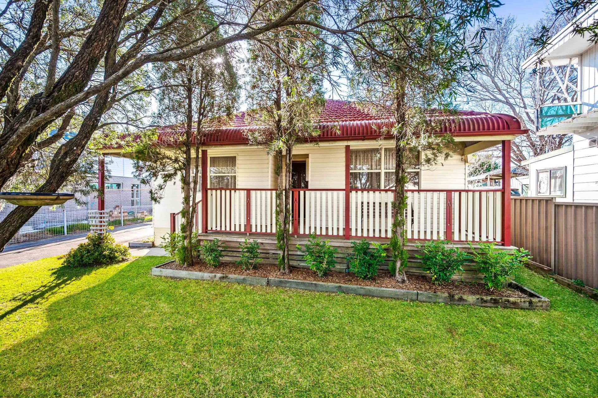 62 Martin Street, Warners Bay, NSW, 2282, Warners Bay - Thumbnail 3