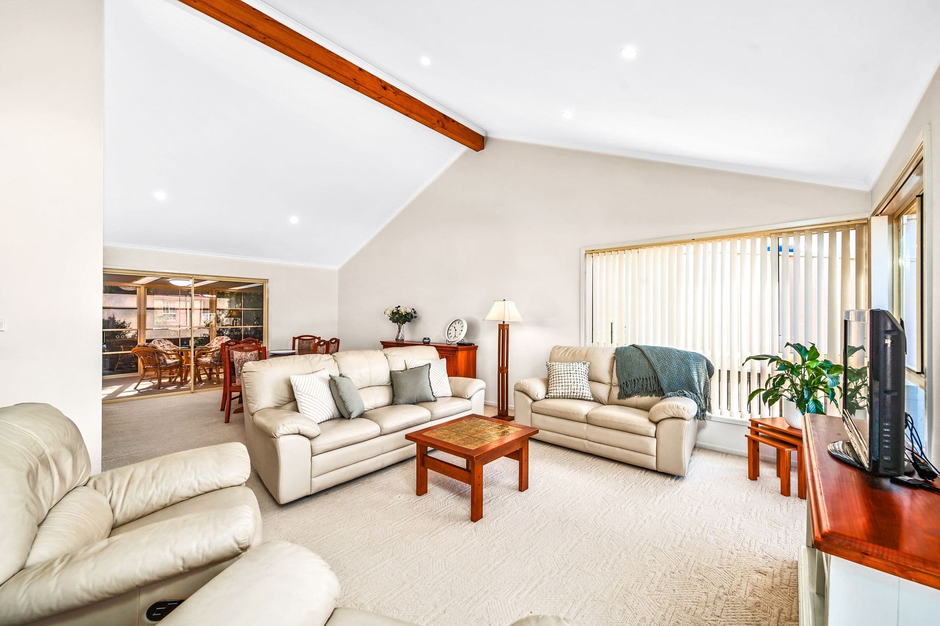 3 Tarcoola Close, Belmont North, NSW, 2280, Belmont North - Thumbnail 2