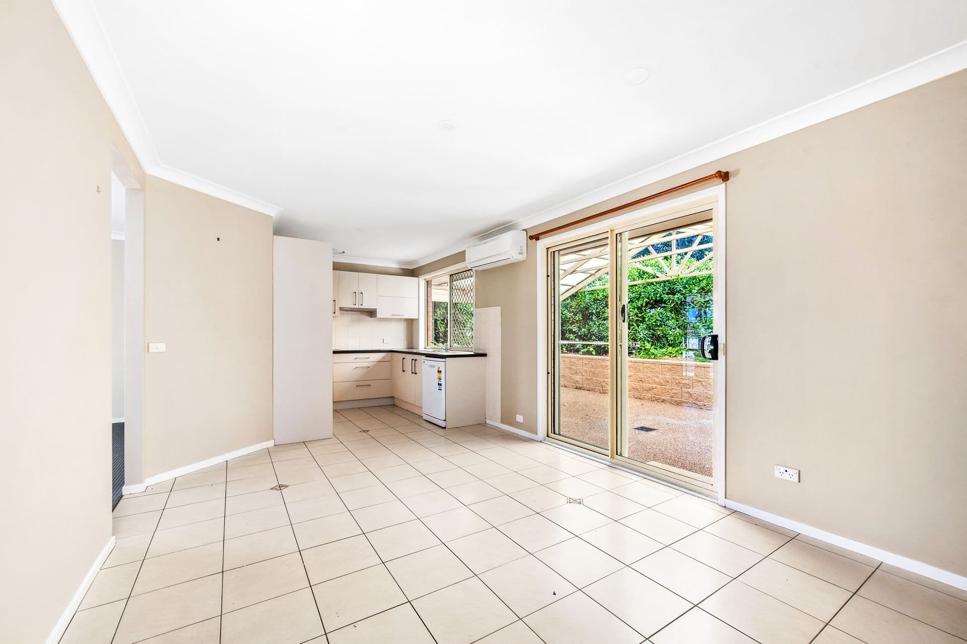32 Benjamin Drive, Wallsend, NSW, 2287, Wallsend - Thumbnail 6