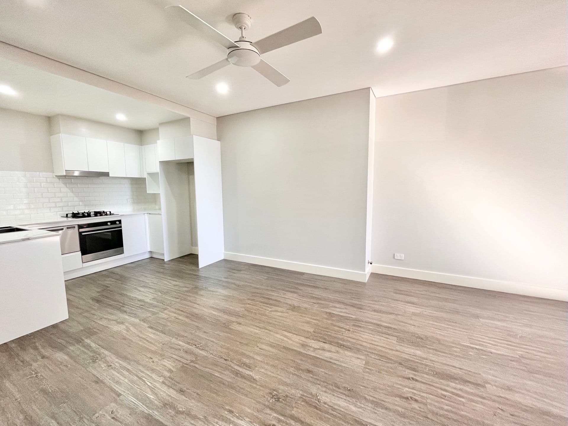 2/31 Laman Street, Cooks Hill, NSW, 2300, Cooks Hill - Thumbnail 4