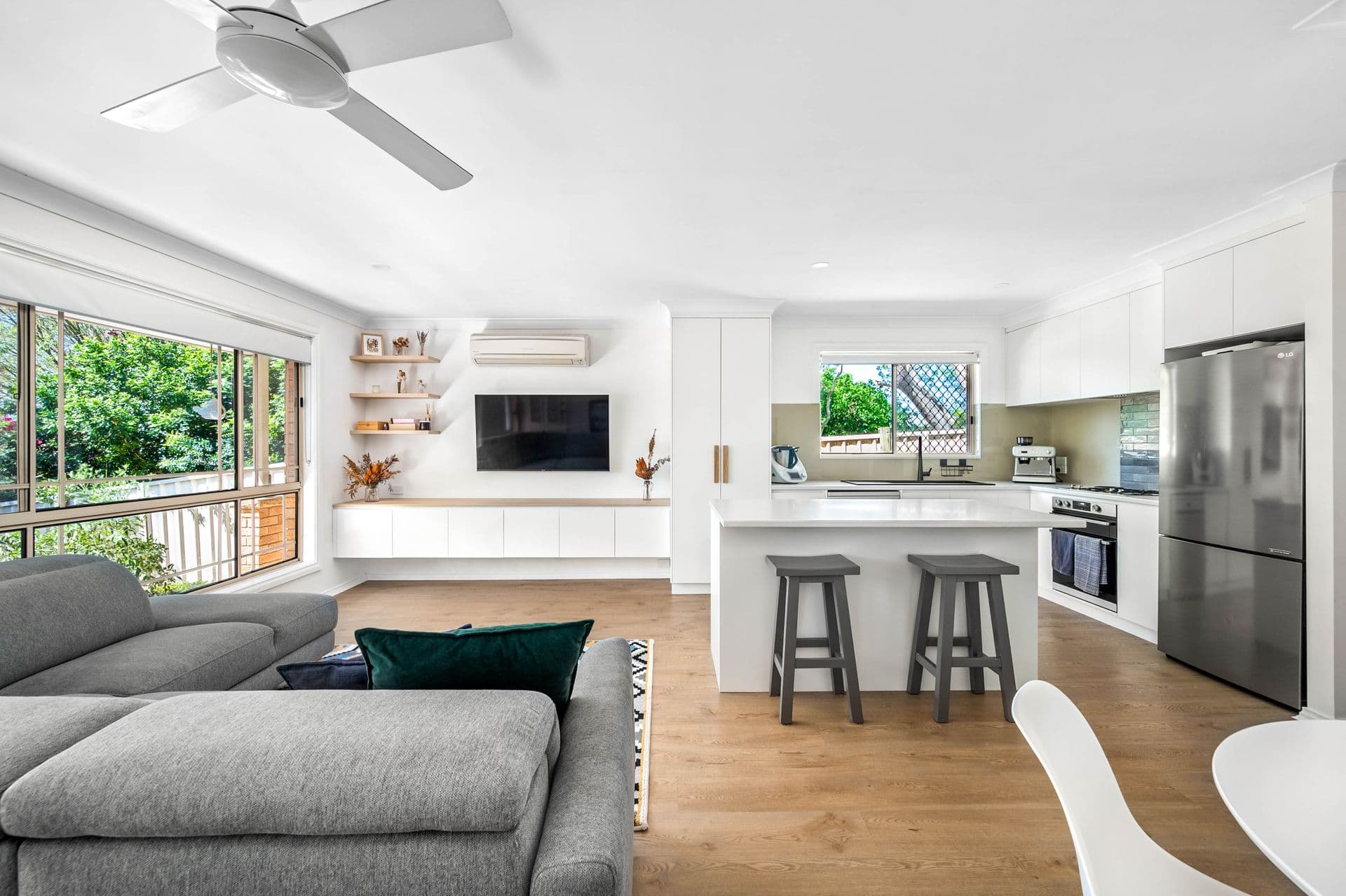 1/8A Edward Street, Charlestown, NSW, 2290, Charlestown - Thumbnail 2