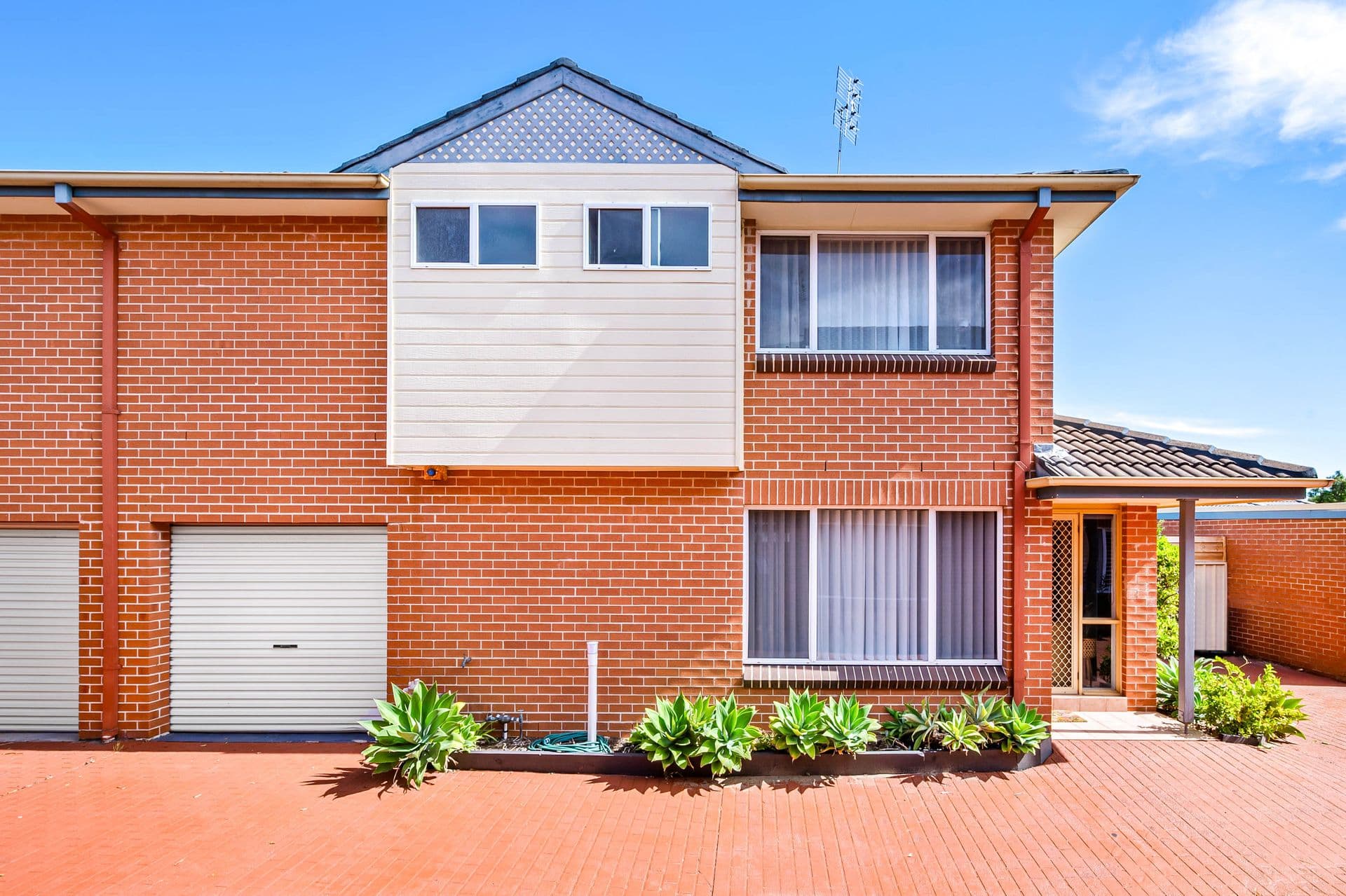 6/4 Robb Street, Belmont, NSW, 2280, Belmont - Thumbnail 2