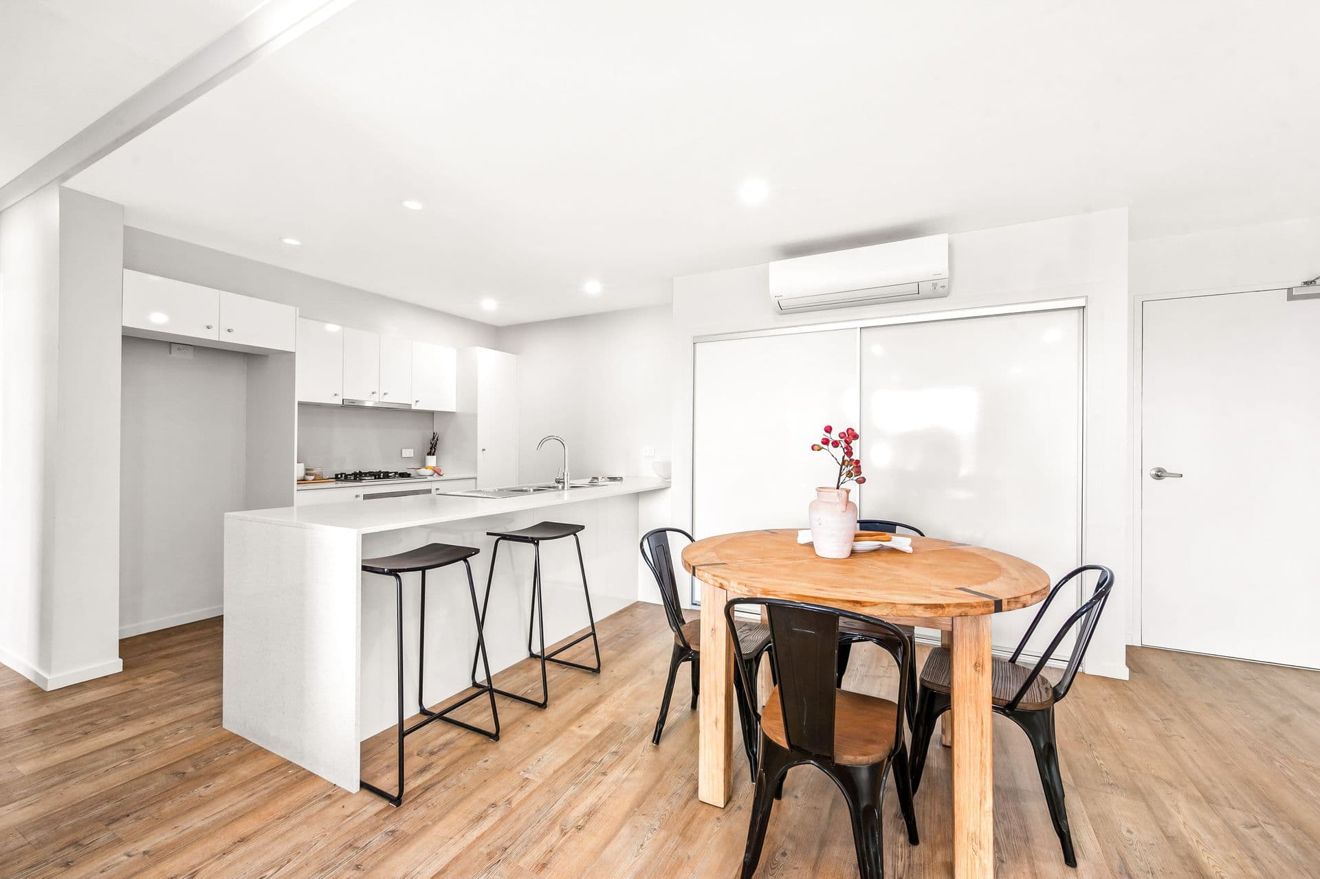 102/27 Fifth Street, Boolaroo, NSW, 2284, Boolaroo - Thumbnail 3