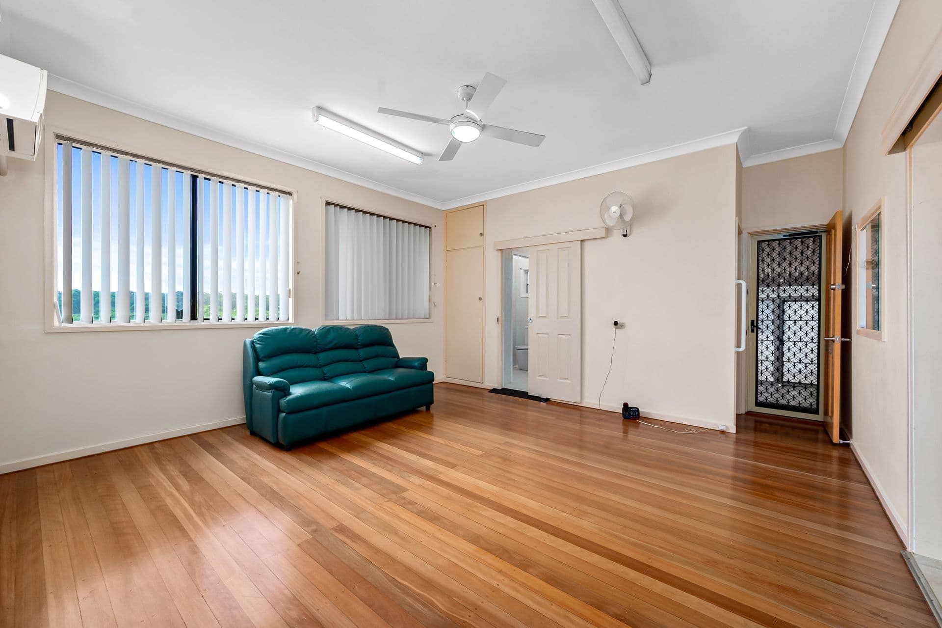 63 Goundry Street, Gateshead, NSW, 2290, Gateshead - Thumbnail 4