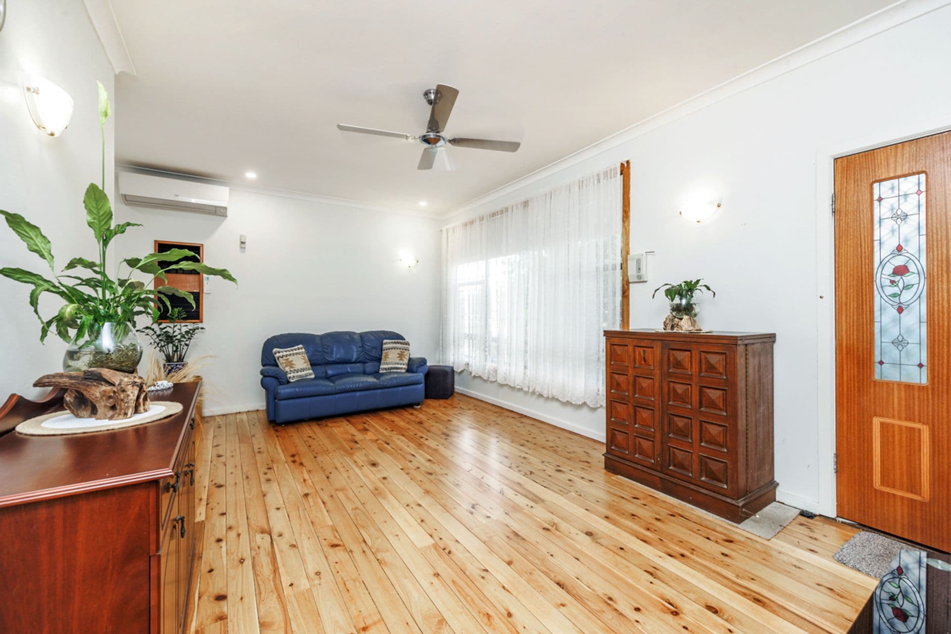 11 Tomaga Parade, Mount Hutton, NSW, 2290, Mount Hutton - Thumbnail 2