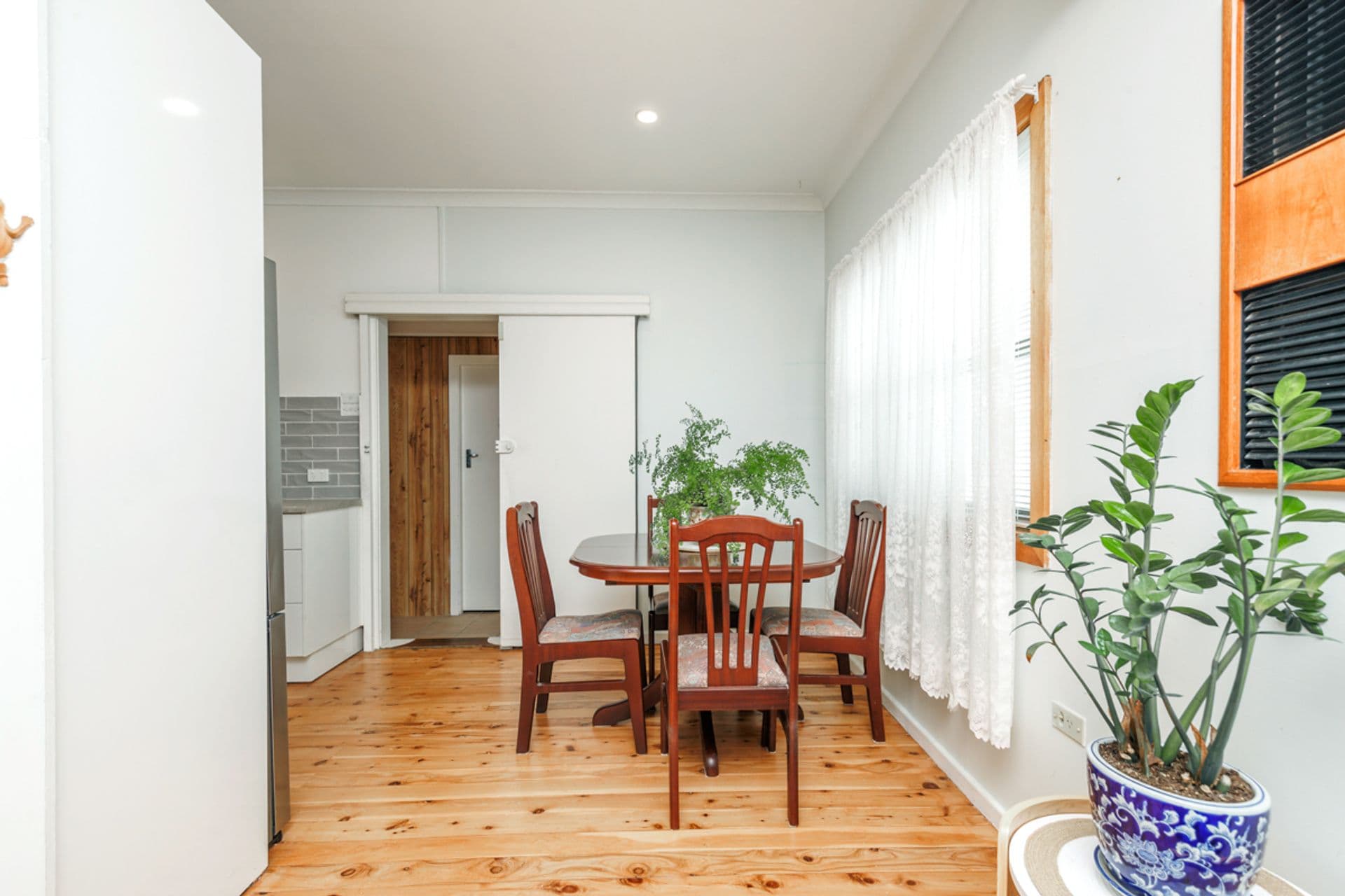 11 Tomaga Parade, Mount Hutton, NSW, 2290, Mount Hutton - Thumbnail 5
