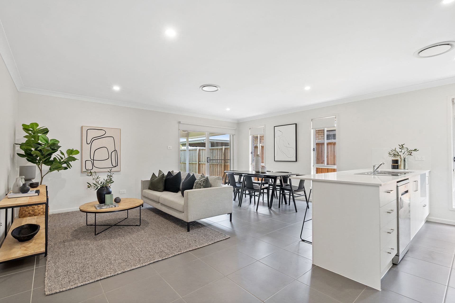 67 Barr Promenade, Thornton, NSW, 2322, Thornton - Thumbnail 2