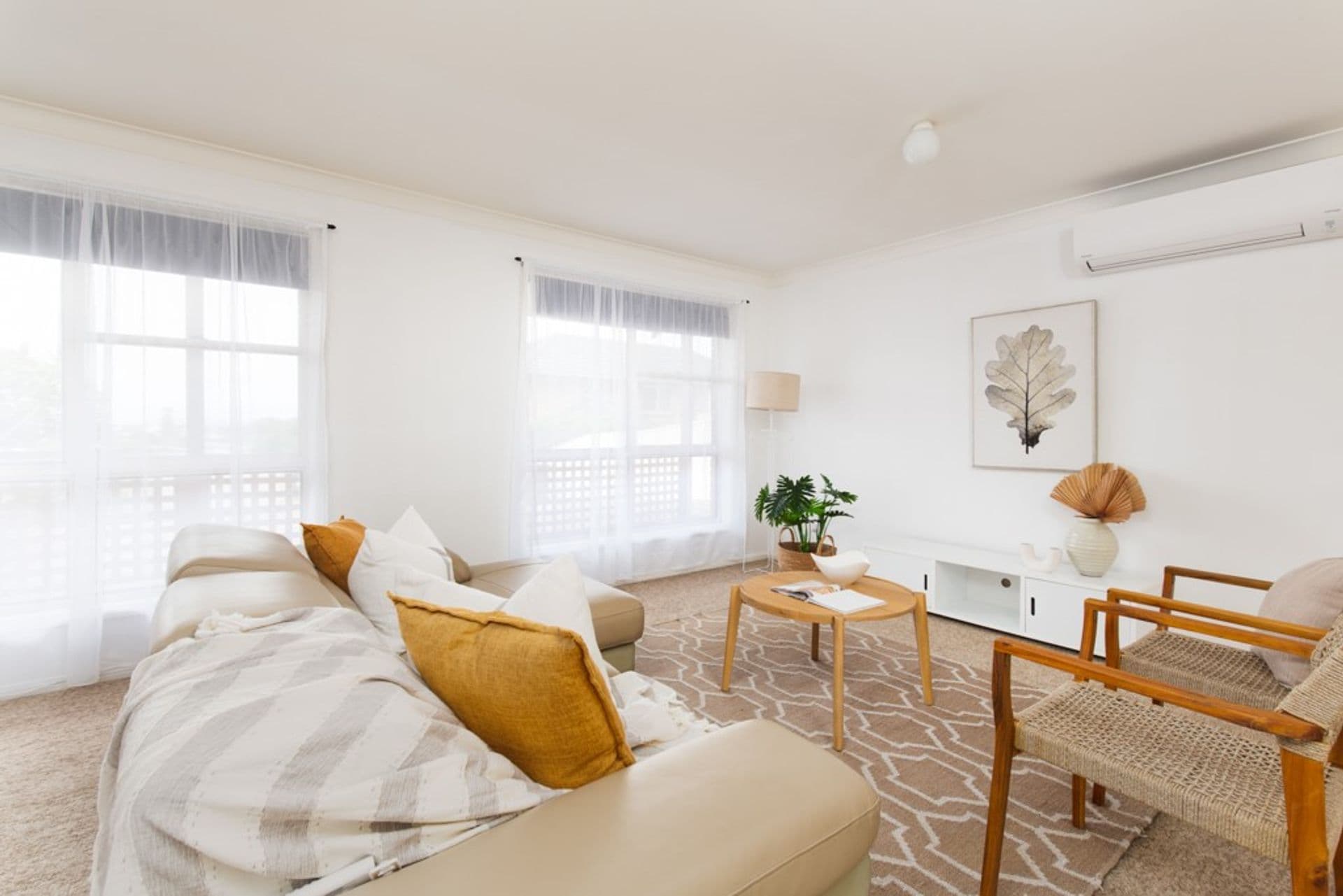 2/14 Sovereign Close, Floraville, NSW, 2280, Floraville - Thumbnail 2