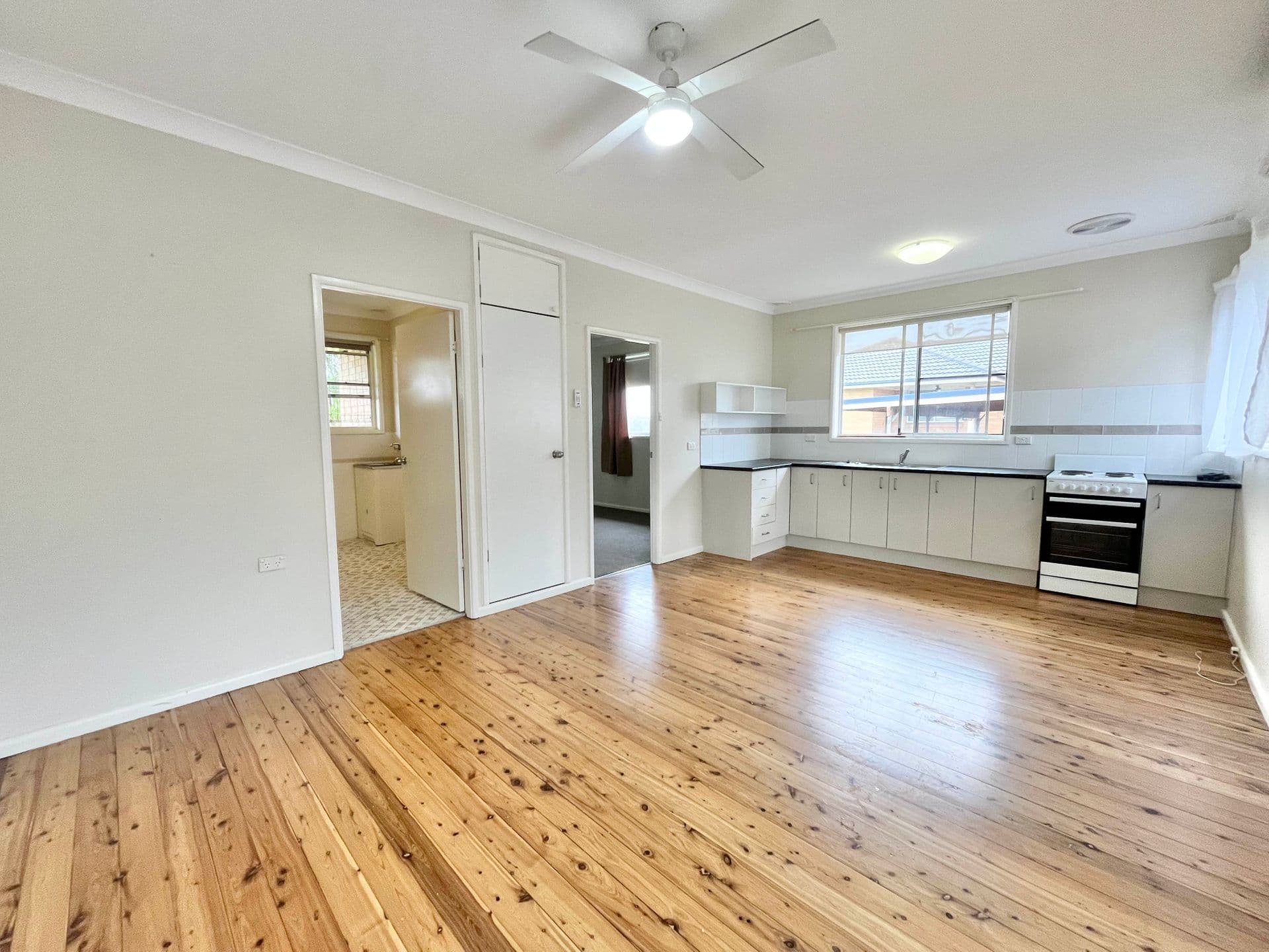 160 Pacific Highway, Charlestown, NSW, 2290, Glendale - Thumbnail 3