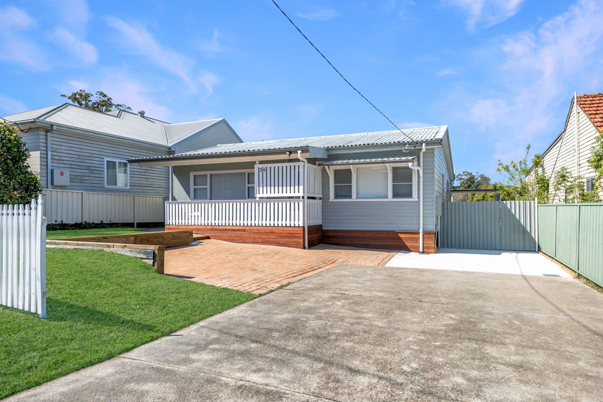 36 Hillsborough Road, Charlestown, NSW, 2290, Charlestown - Thumbnail 2