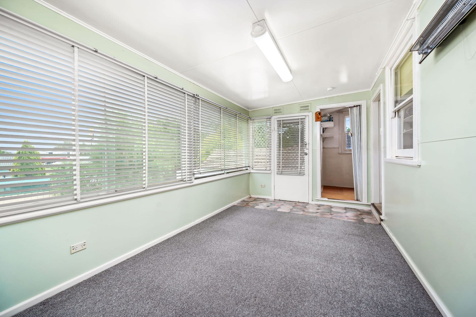 16 Thomas Street, Raymond Terrace, NSW, 2324, Raymond Terrace - Thumbnail 4