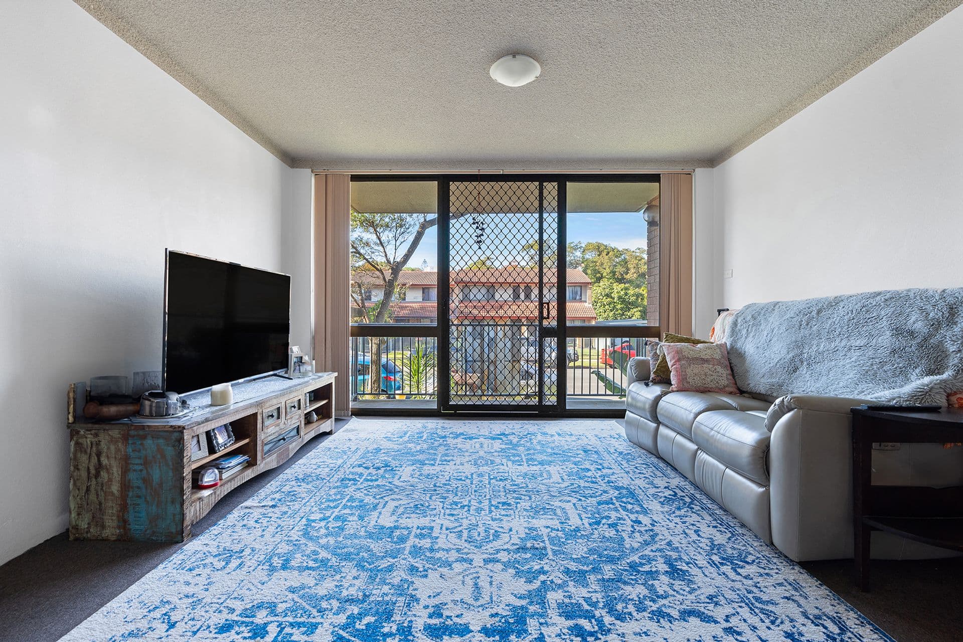 2/142 Railway Street, Cooks Hill, NSW, 2300, Cooks Hill - Thumbnail 2