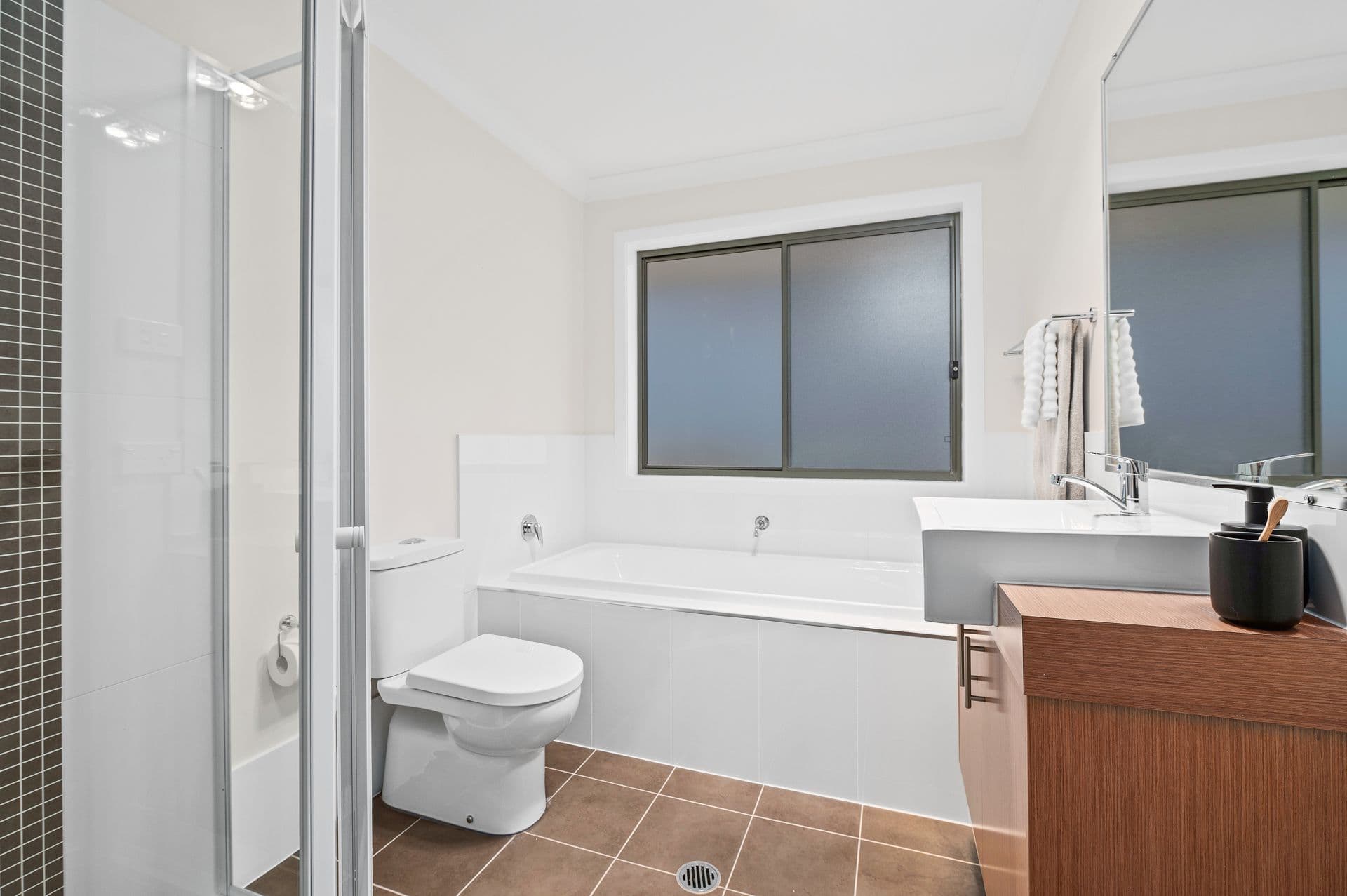 96 Constitution Drive, Cameron Park, NSW, 2285, Cameron Park - Thumbnail 5