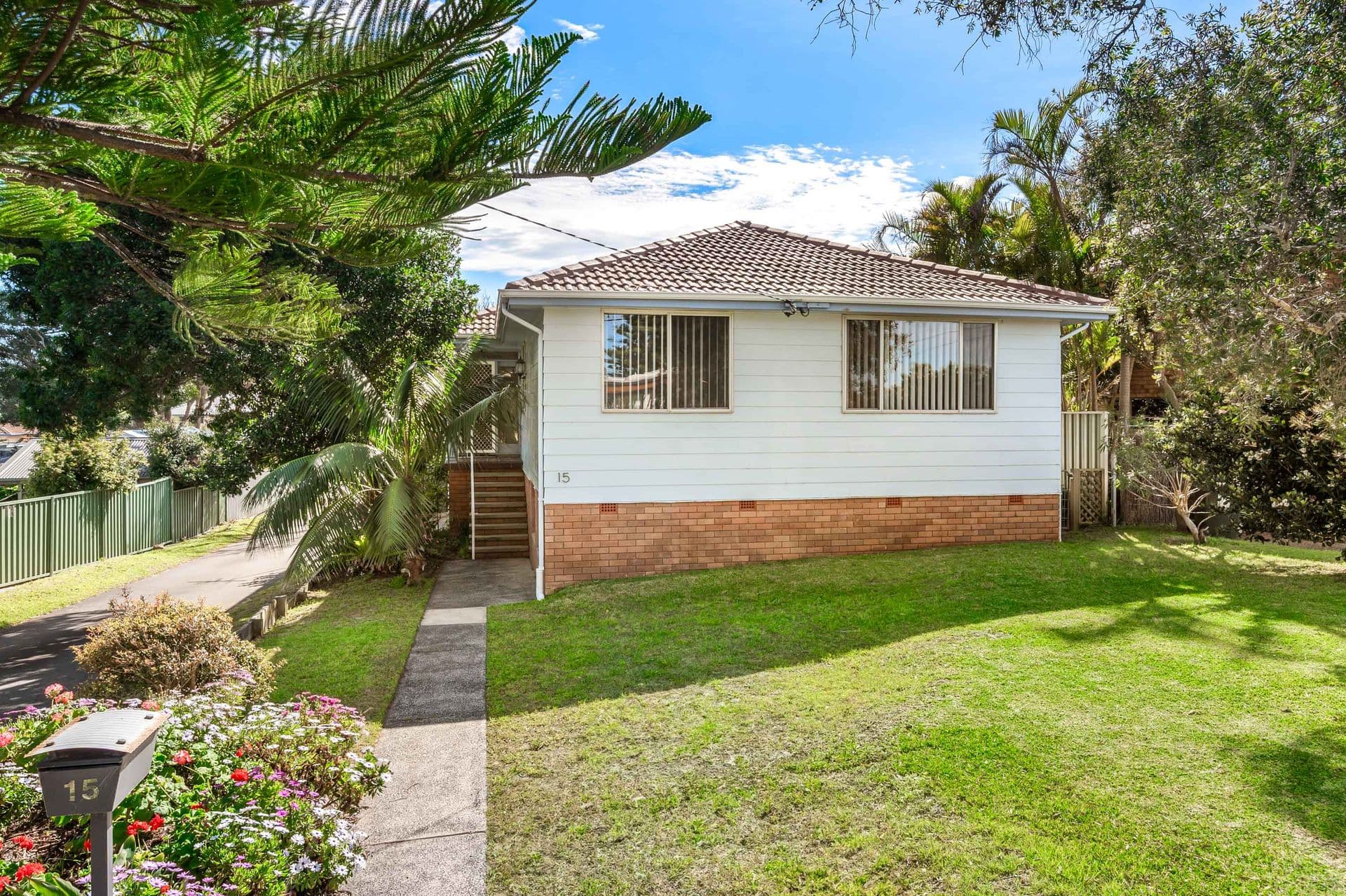 15 Cowlishaw Street, Redhead, NSW, 2290, Redhead - Thumbnail 2