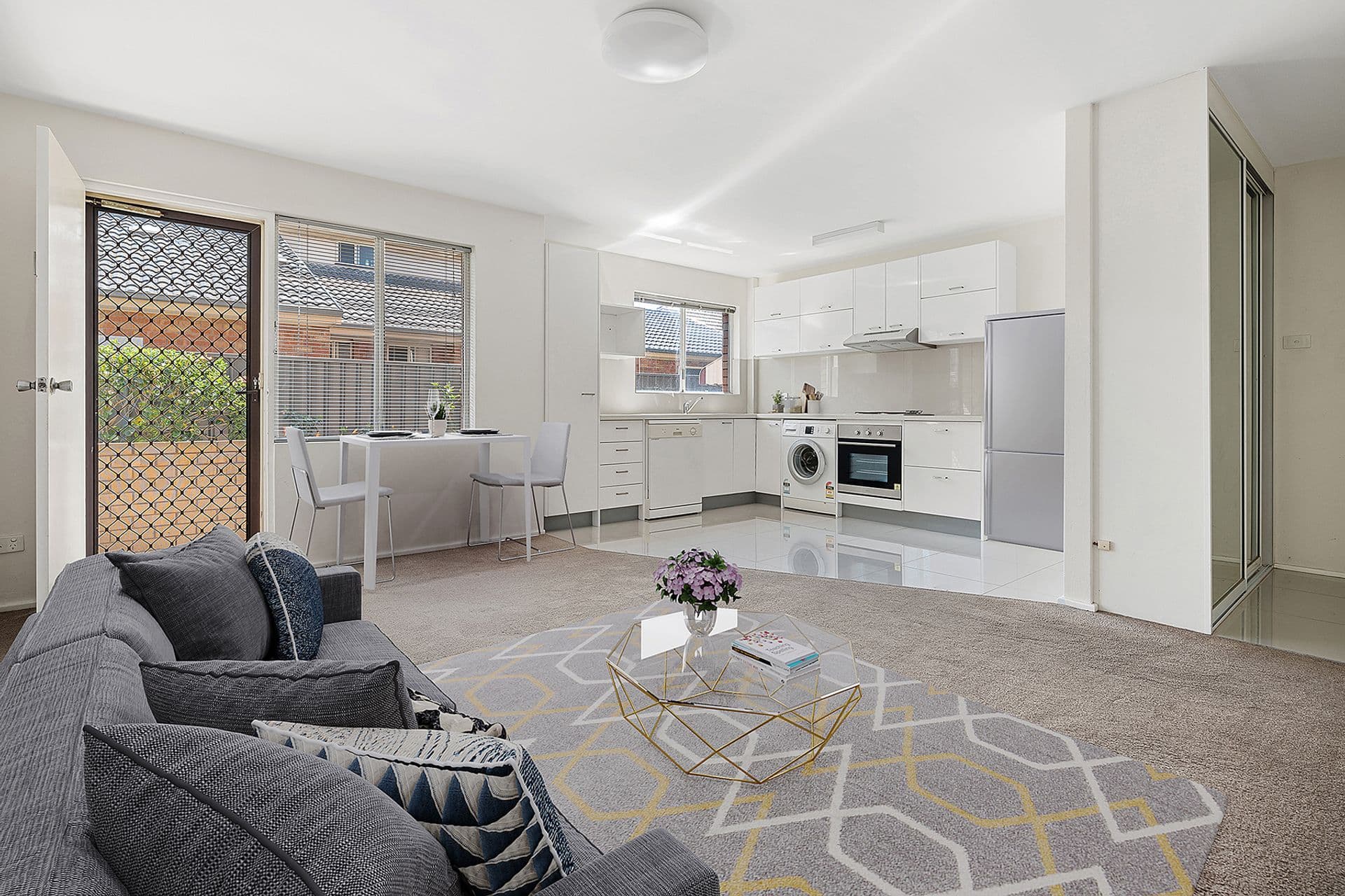 3/4 Milson Street, Charlestown, NSW, 2290, Charlestown - Thumbnail 3