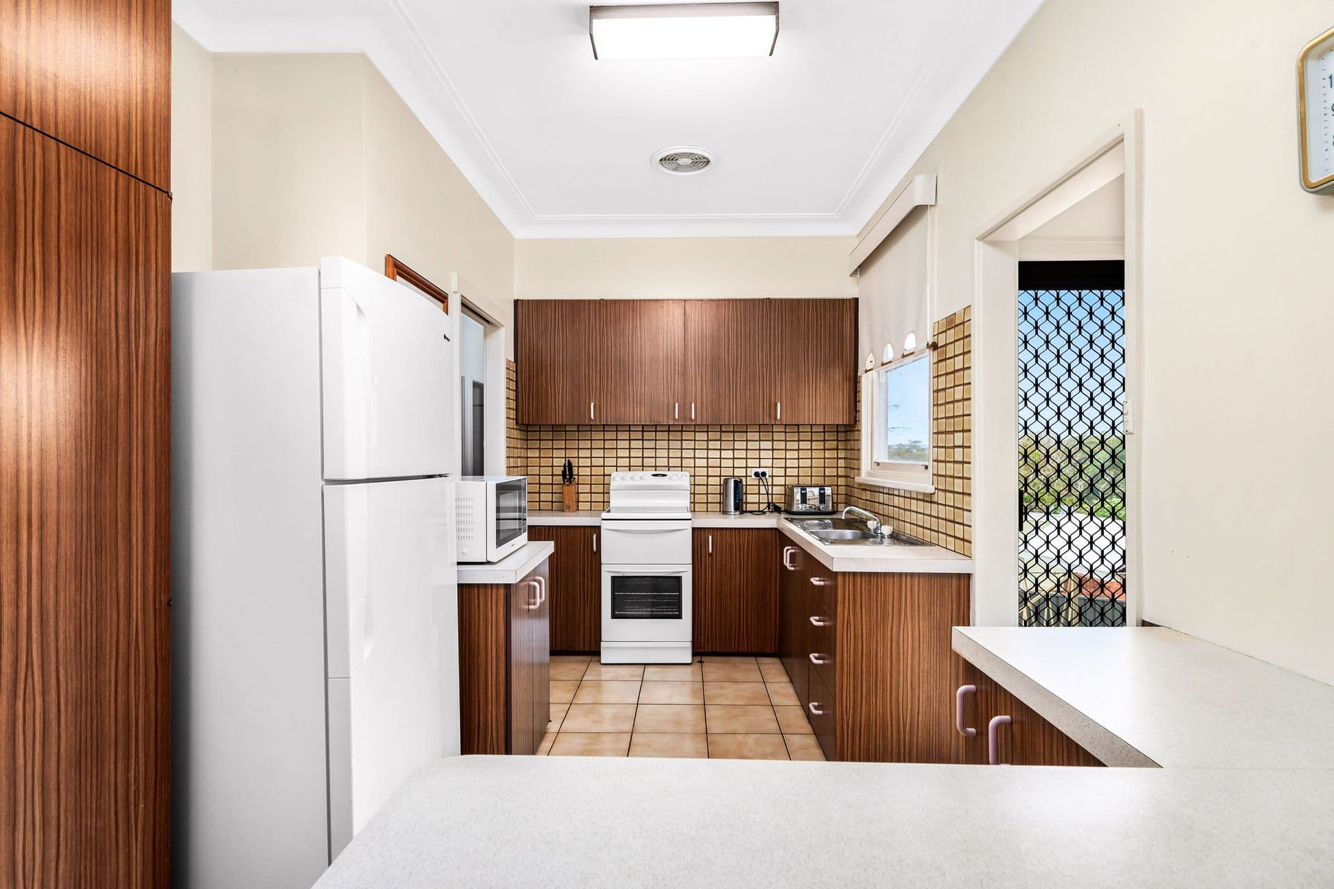 24 Roslyn Avenue, Charlestown, NSW, 2290, Charlestown - Thumbnail 5