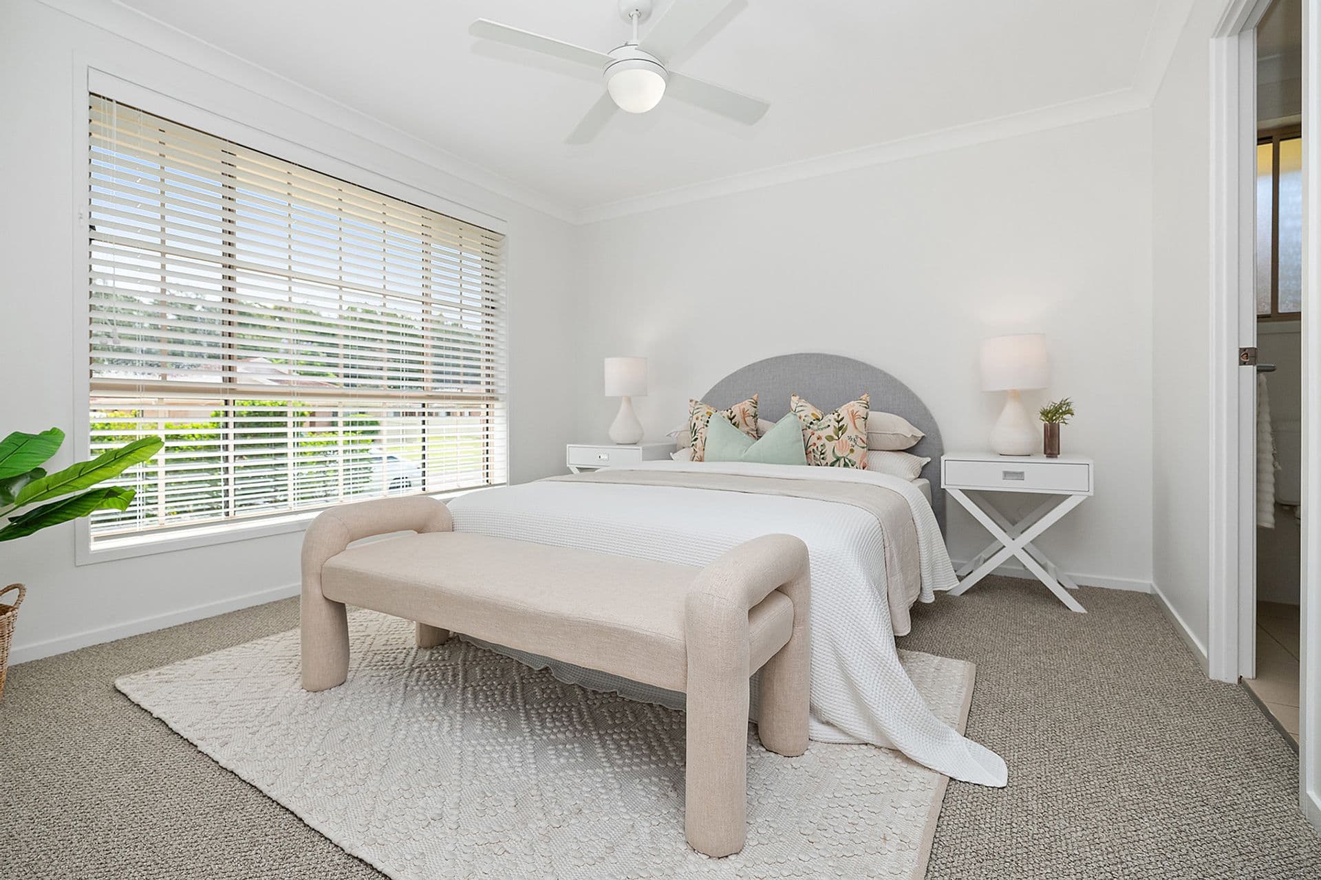 33 Martens Avenue, Raymond Terrace, NSW, 2324, Raymond Terrace - Thumbnail 2