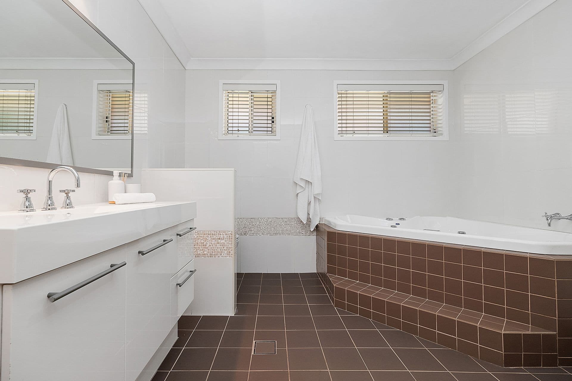 13 Westcroft Street, Killingworth, NSW, 2278, Killingworth - Thumbnail 6