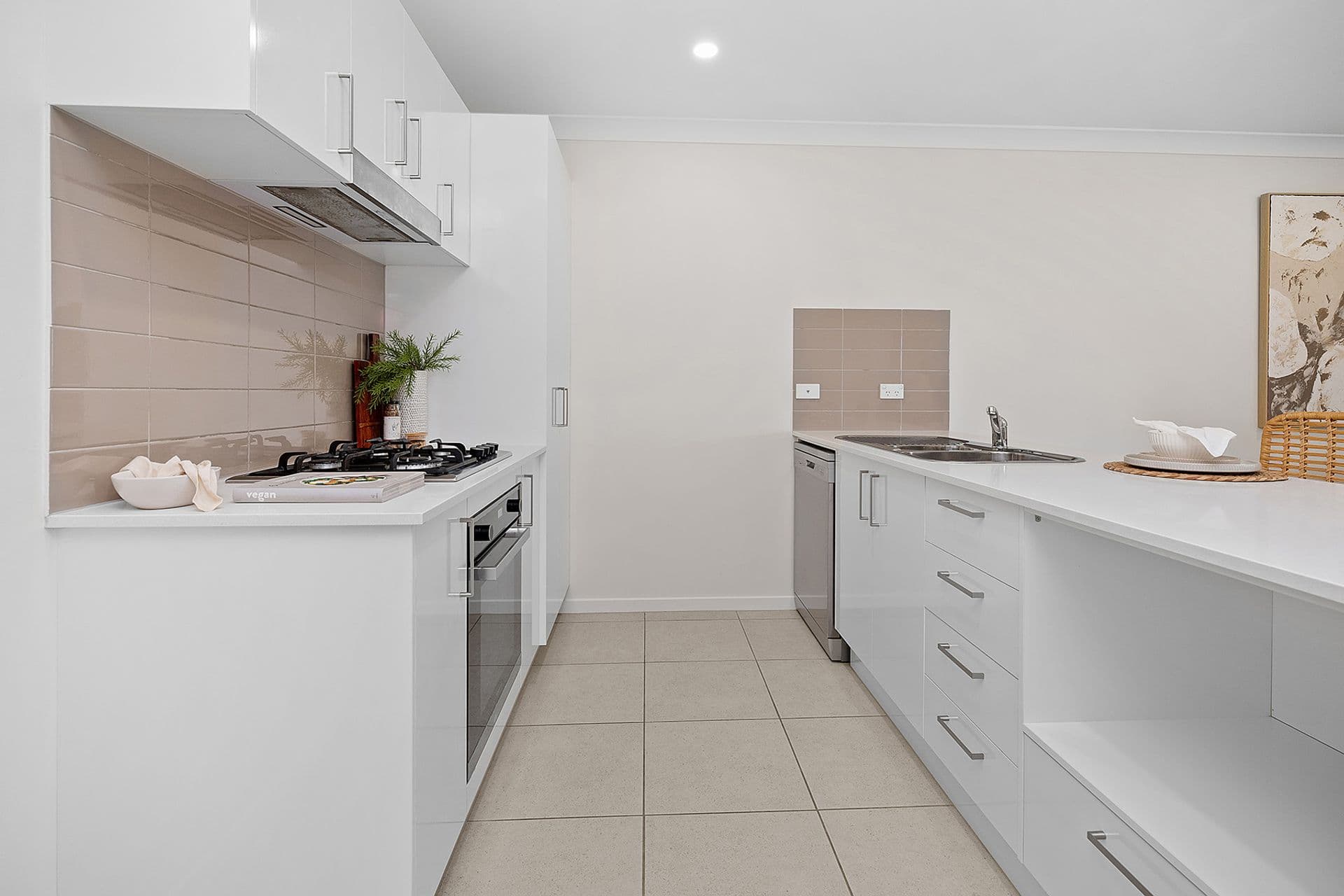 2/113 Redwood Drive, Gillieston Heights, NSW, 2321, Gillieston Heights - Thumbnail 2
