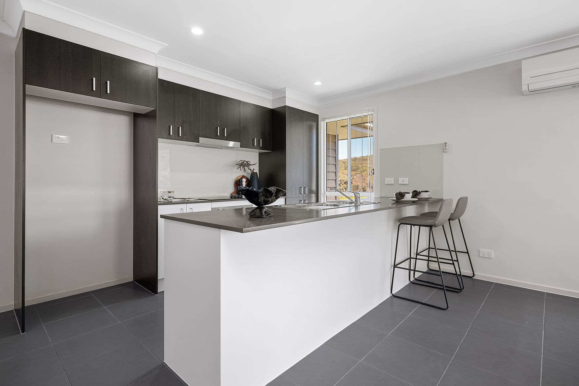7 Dunsyre Avenue, Cameron Park, NSW, 2285, Cameron Park - Thumbnail 2