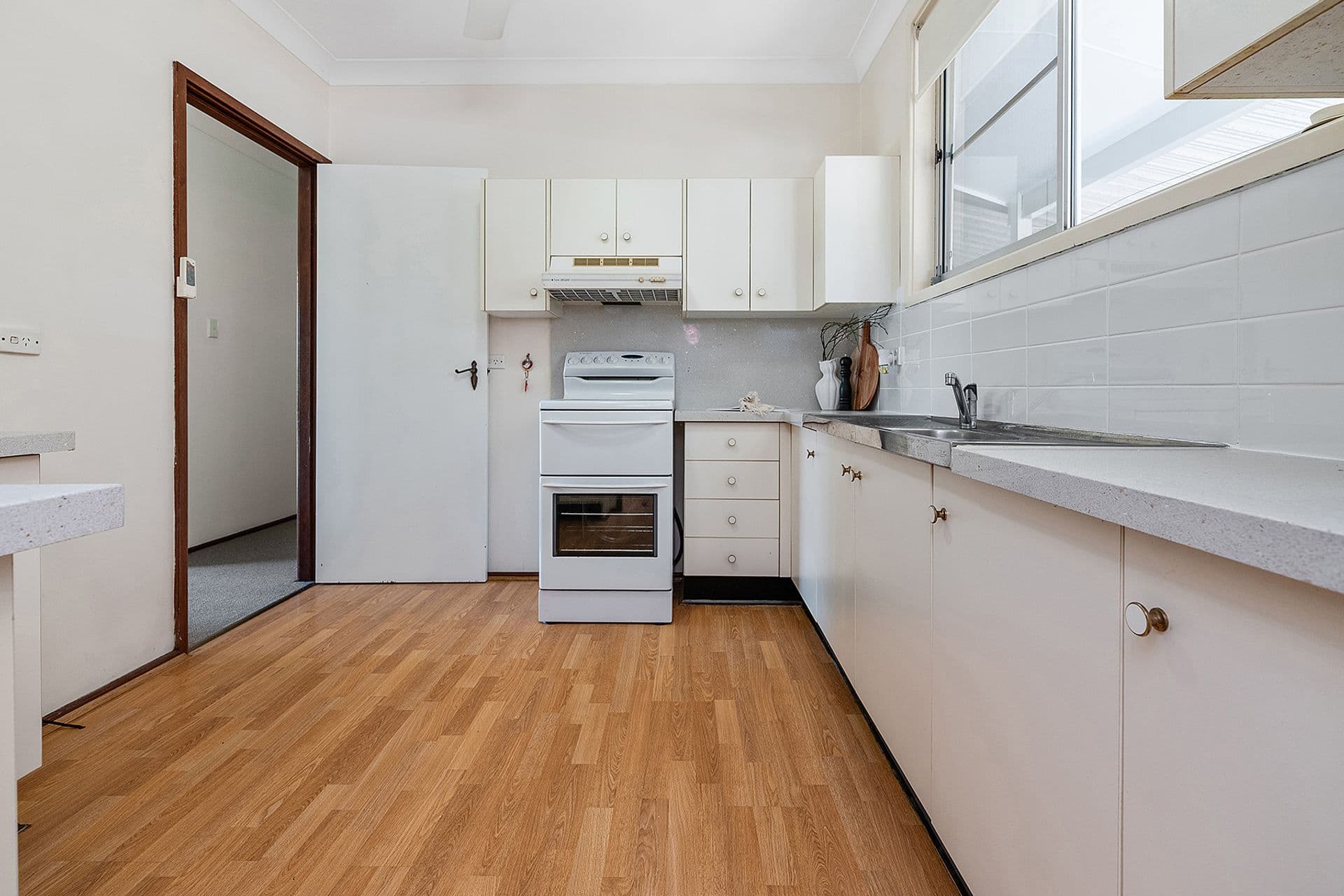 2 Buckingham Close, Thornton, NSW, 2322, Thornton - Thumbnail 6