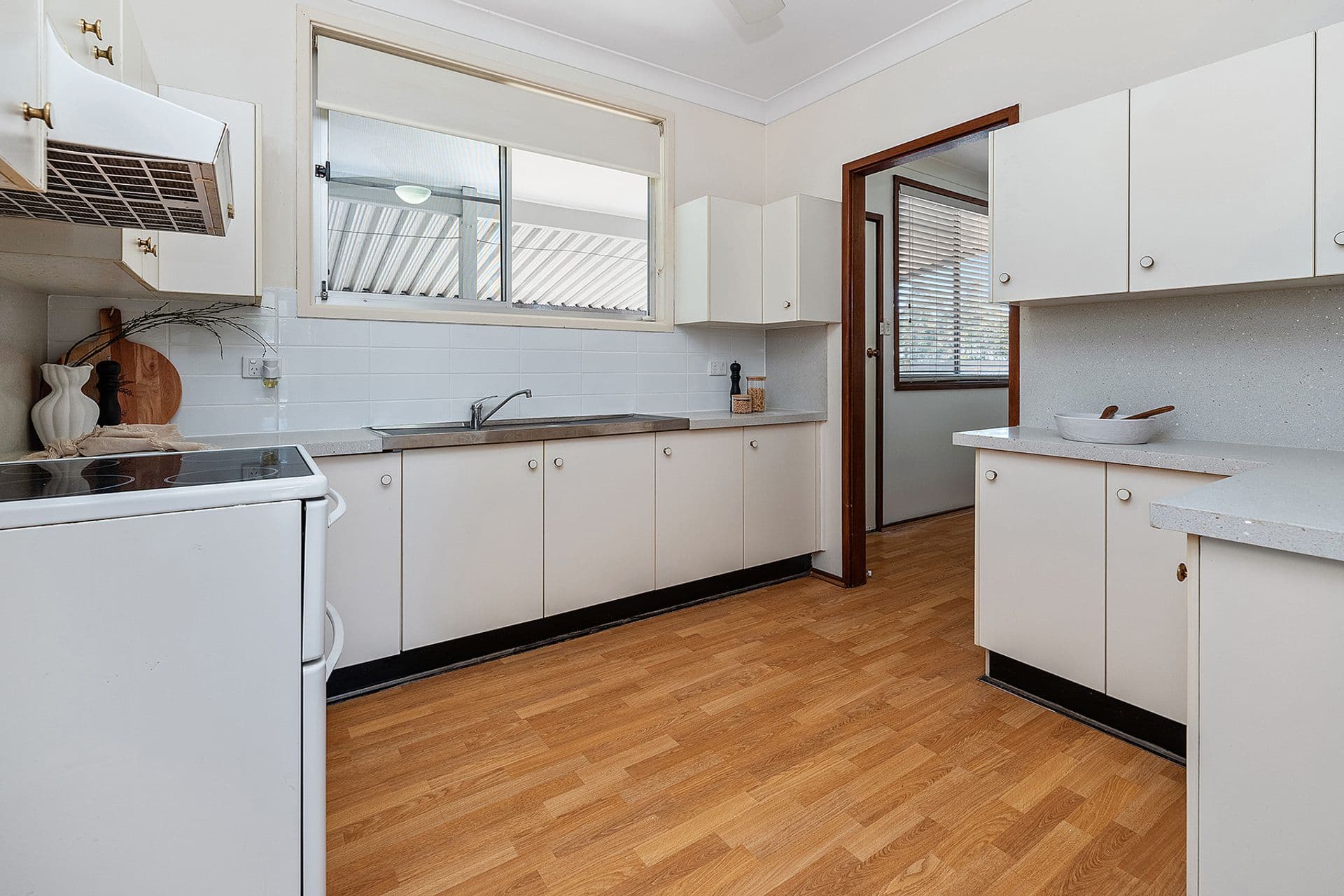 2 Buckingham Close, Thornton, NSW, 2322, Thornton - Thumbnail 5