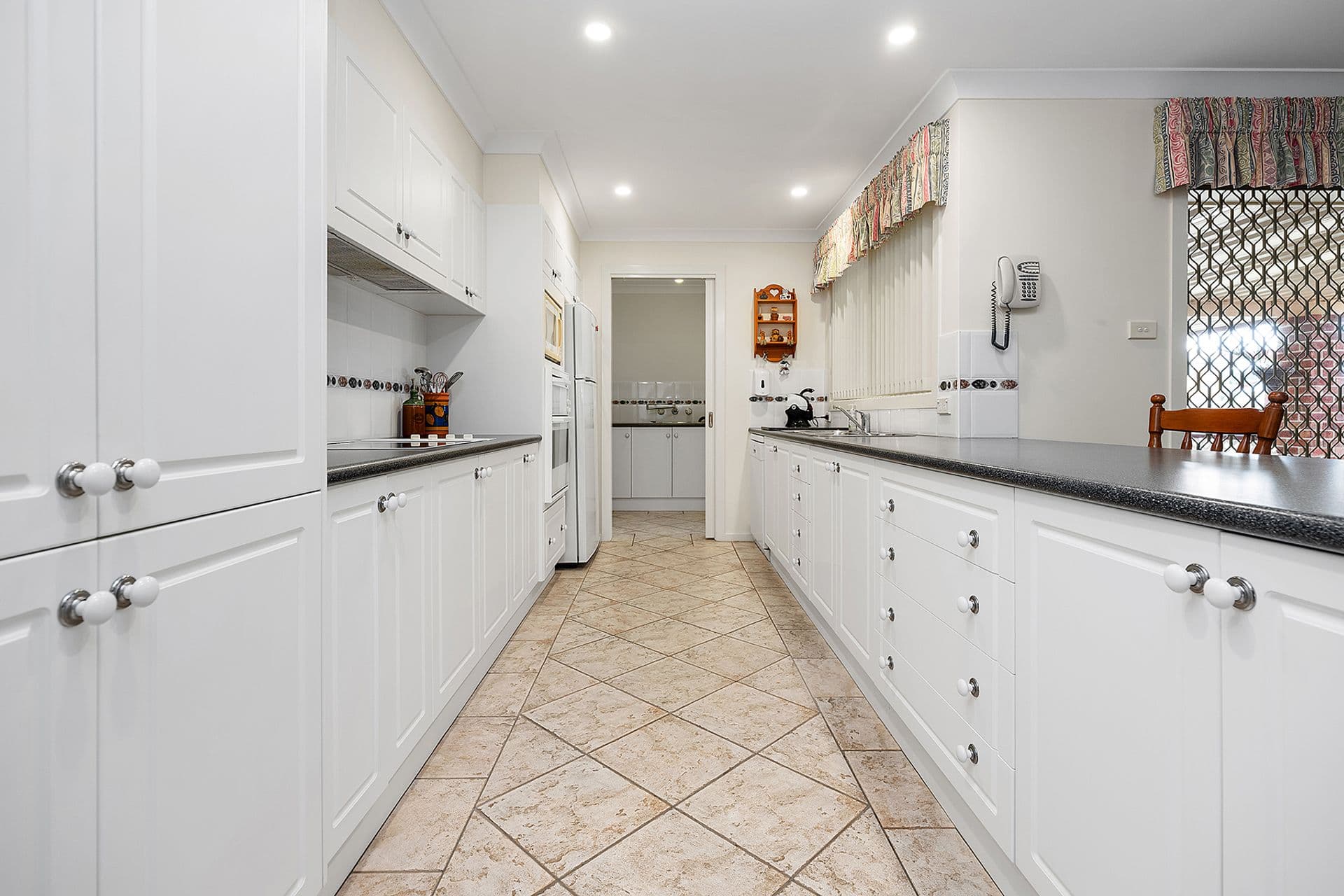 30 Hilldale Drive, Cameron Park, NSW, 2285, Cameron Park - Thumbnail 2