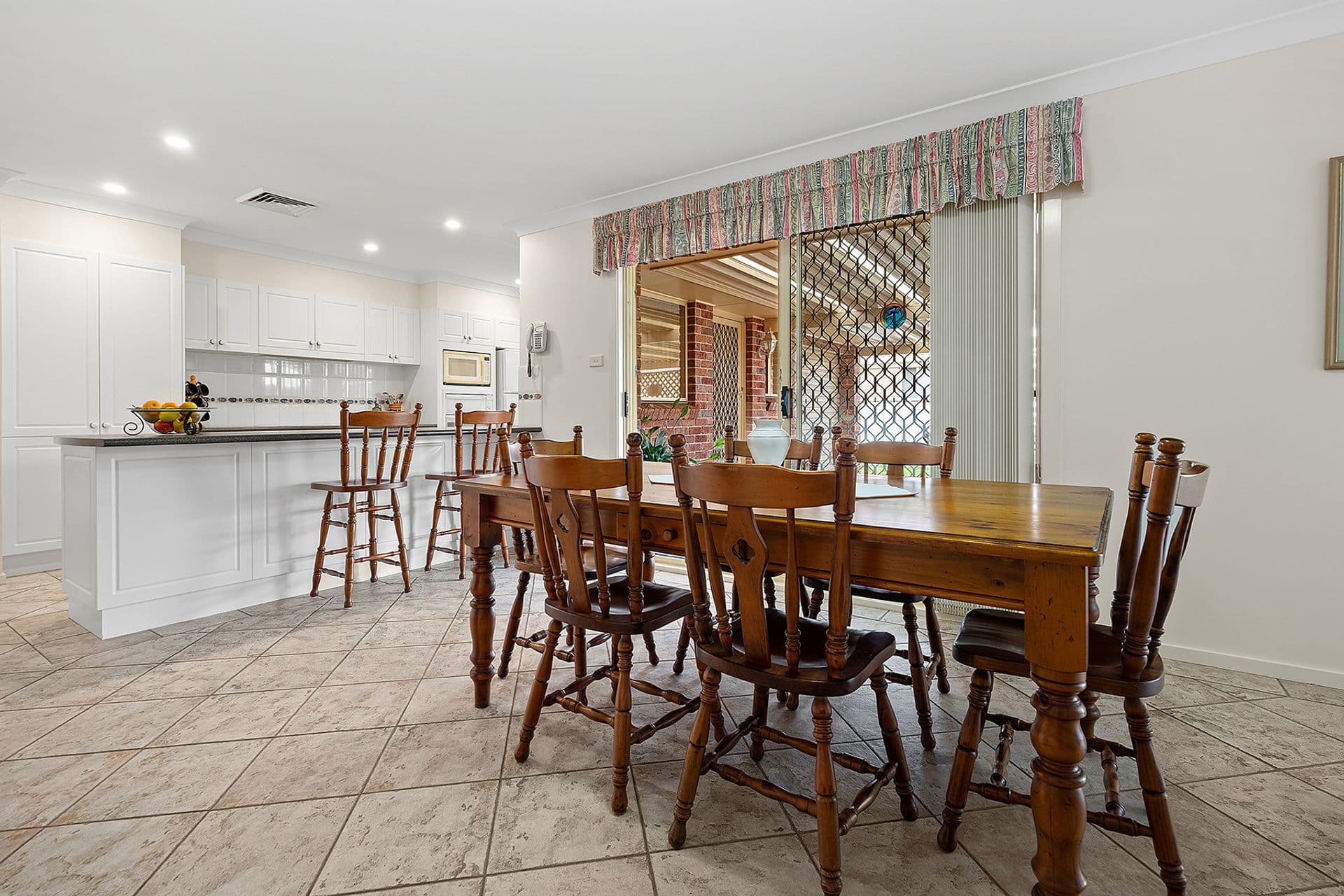 30 Hilldale Drive, Cameron Park, NSW, 2285, Cameron Park - Thumbnail 3
