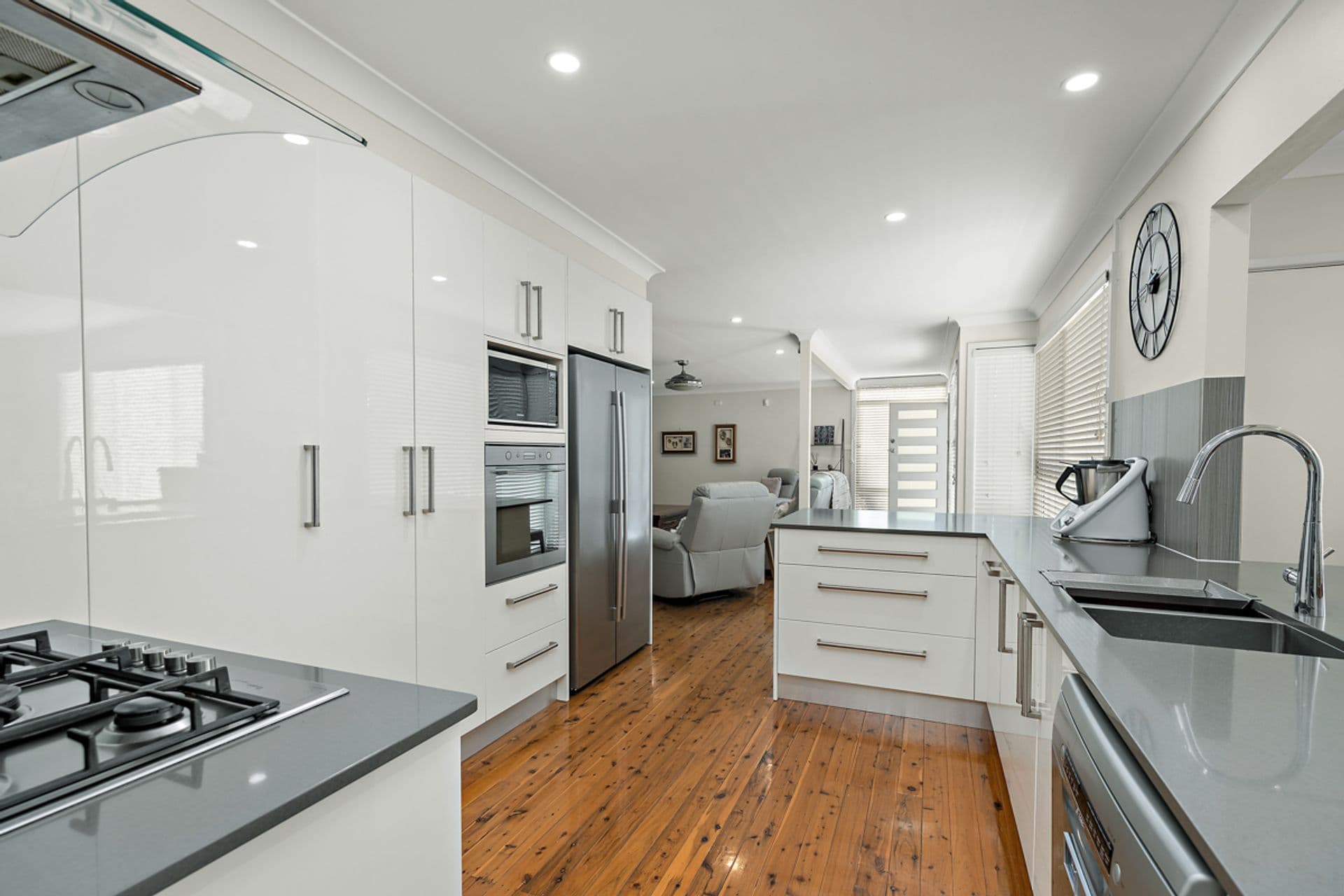 12 Stuart Street, Kotara South, NSW, 2289, Kotara South - Thumbnail 5